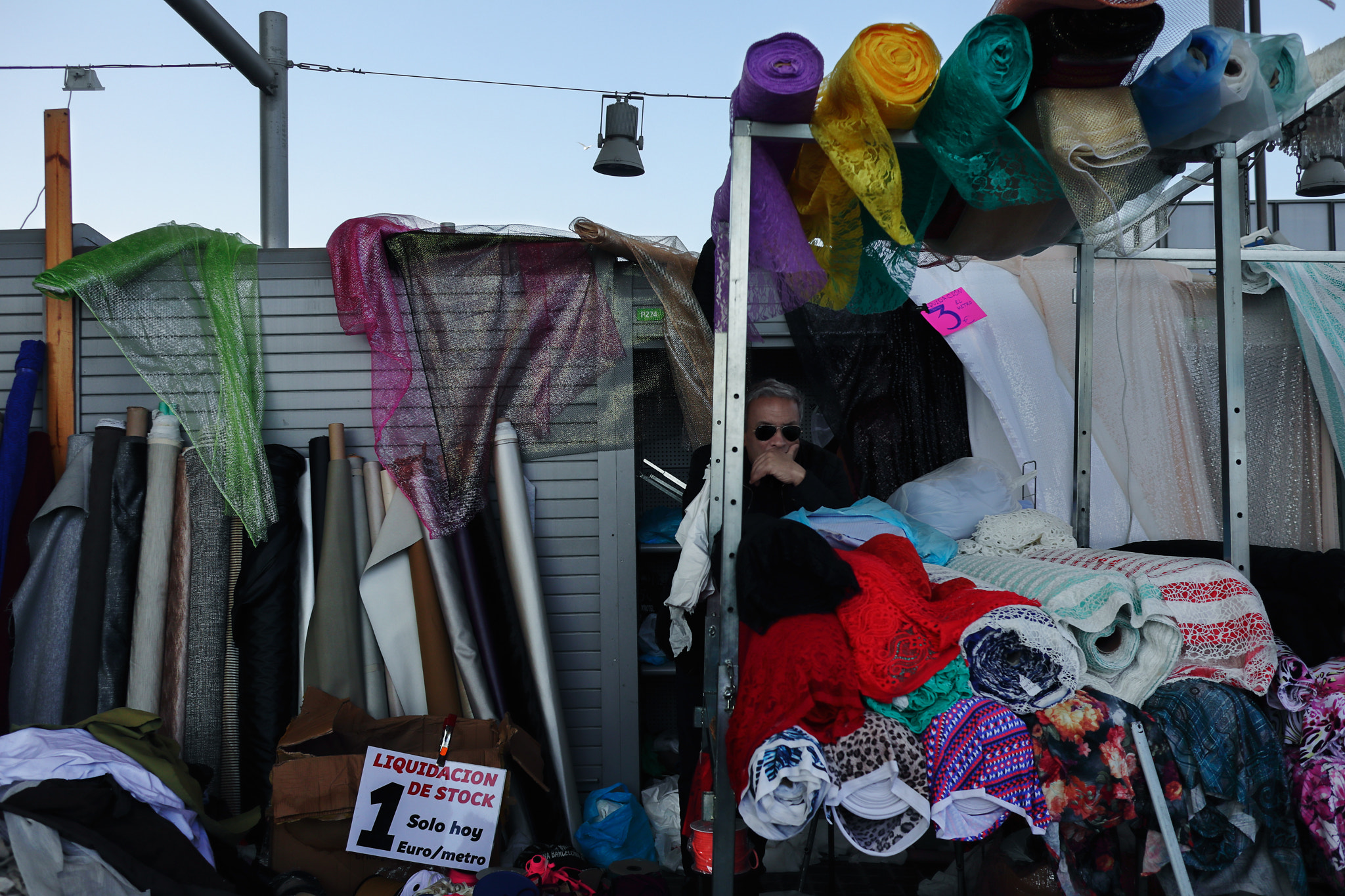 Canon EF-M 22mm F2 STM sample photo. El mercader photography