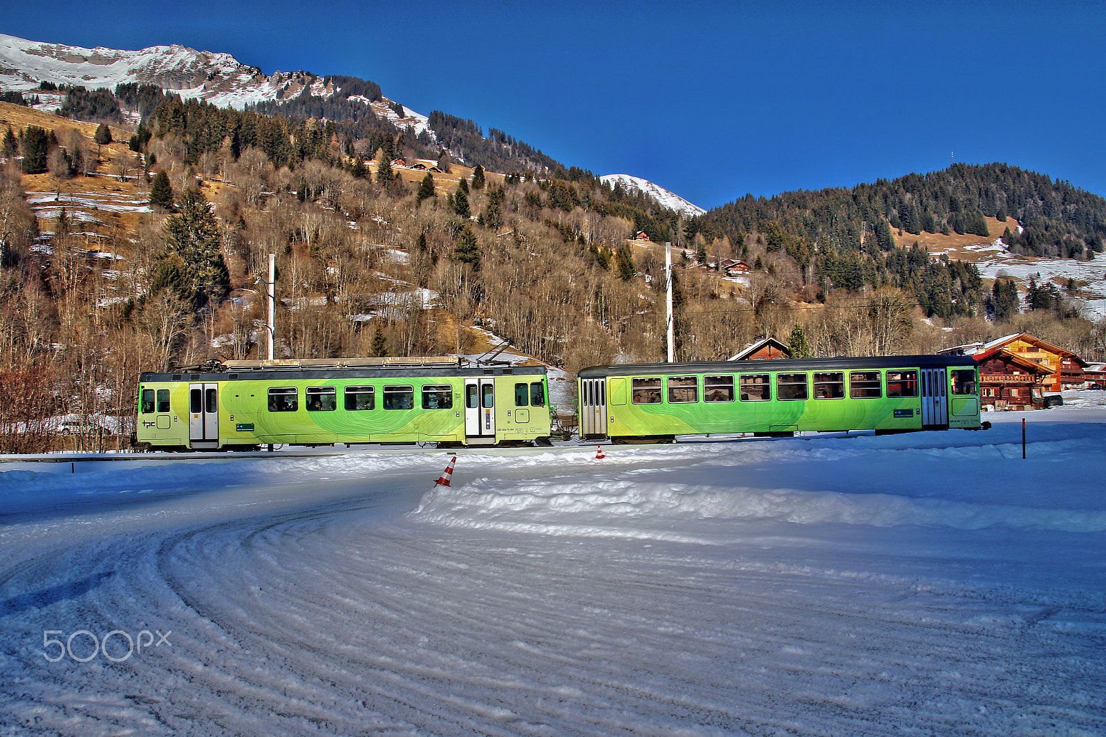 Sigma 17-70mm F2.8-4 DC Macro OS HSM sample photo. Diablerets photography