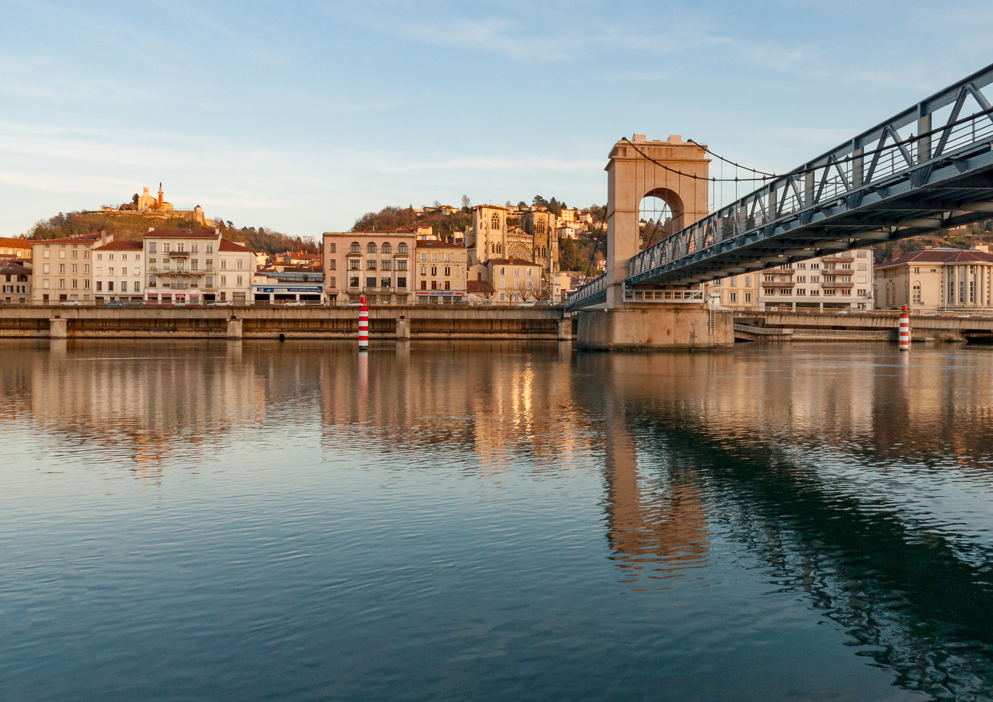 Sony Alpha DSLR-A700 sample photo. La passerelle 2 photography
