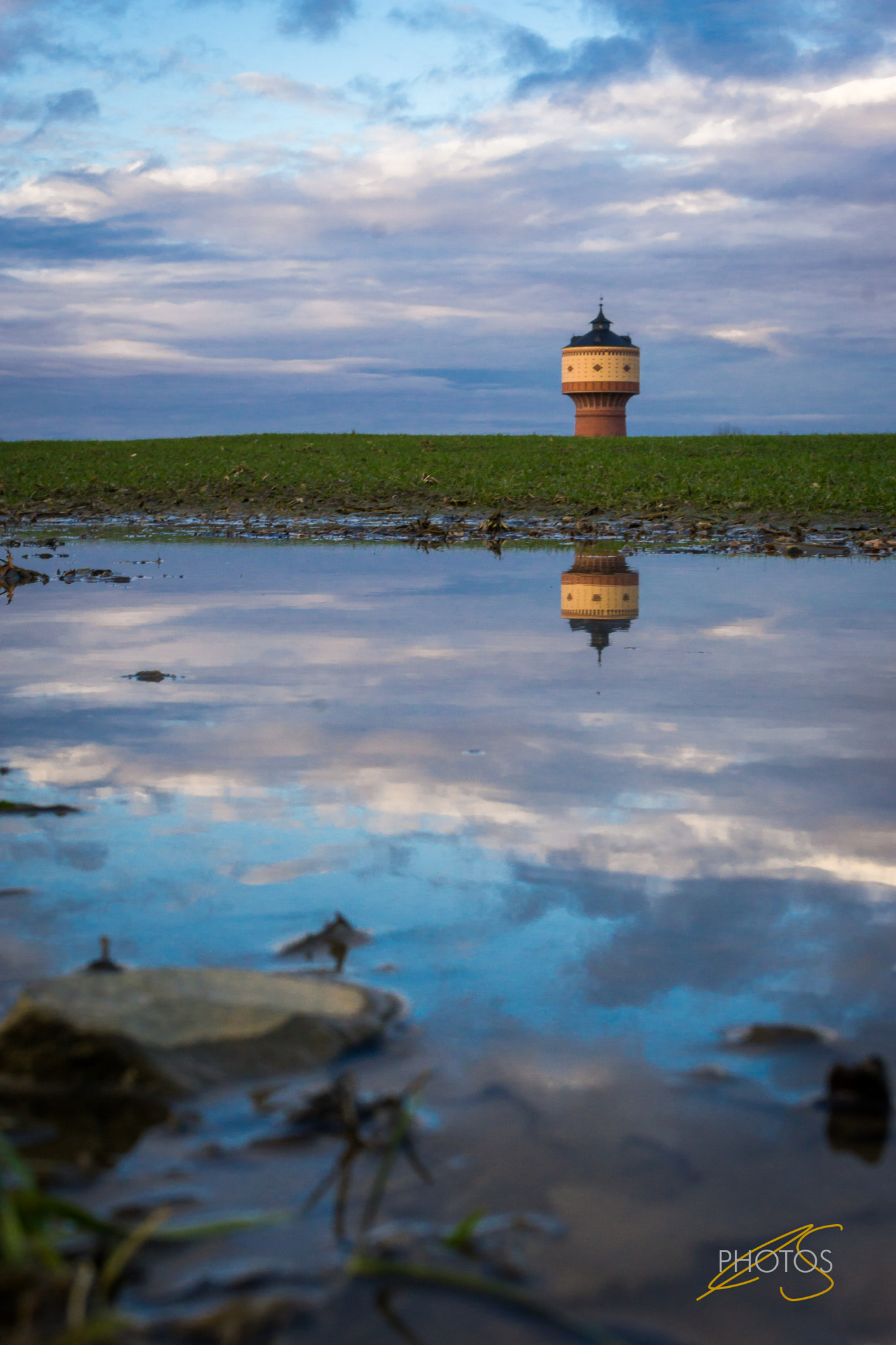 Sony a6000 + Sony DT 35mm F1.8 SAM sample photo. Water tower of mittweida photography