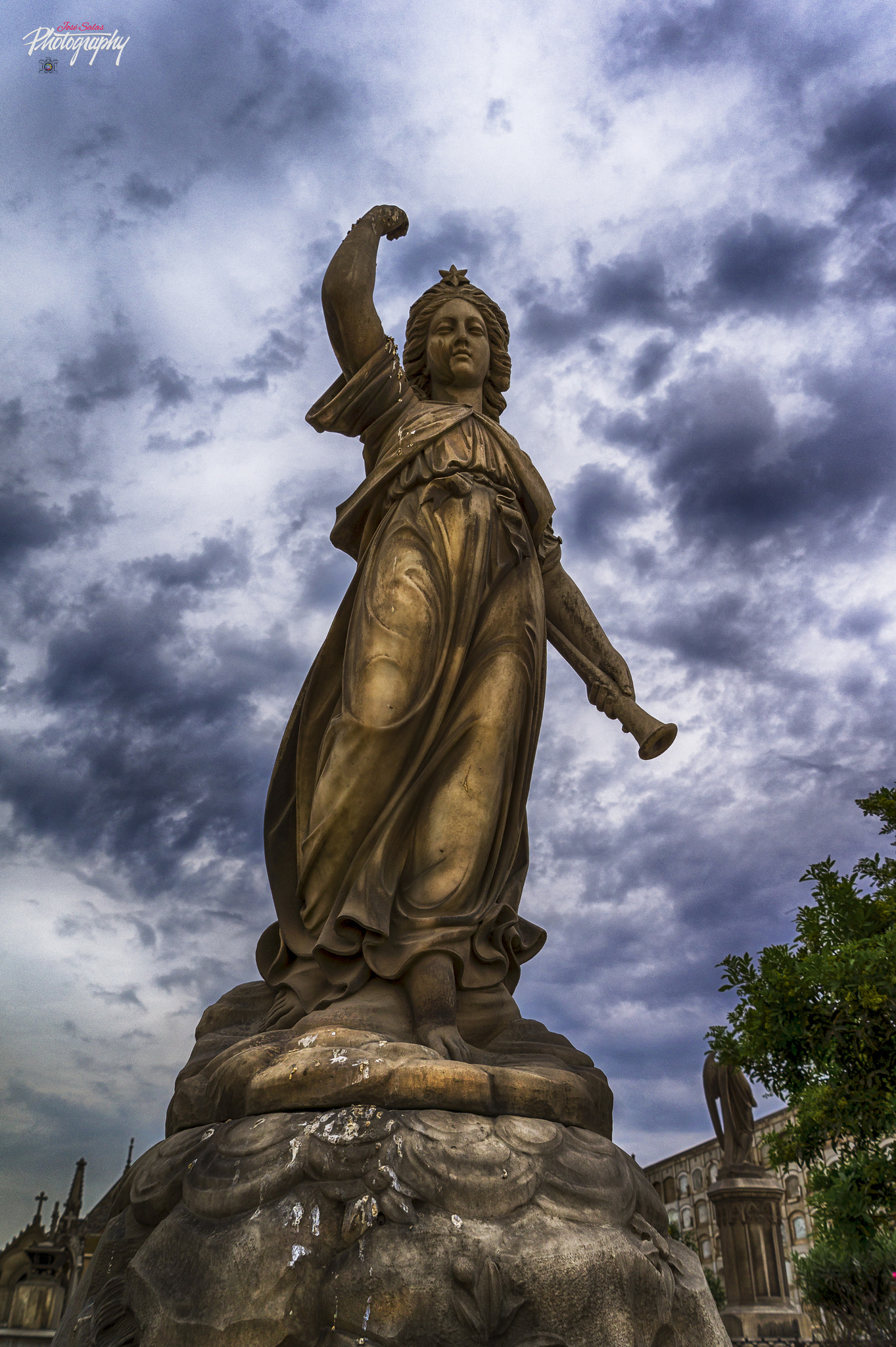 E 18-50mm F4-5.6 sample photo. Cementerio presbítero maestro photography