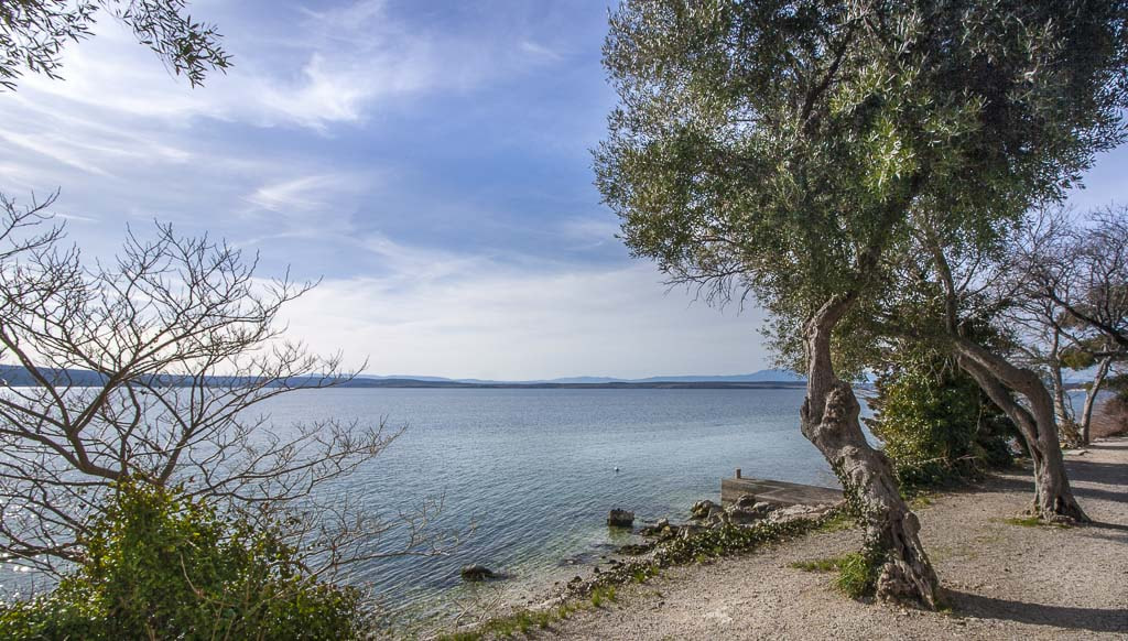 Canon EOS 1000D (EOS Digital Rebel XS / EOS Kiss F) sample photo. Crikvenica plaža photography