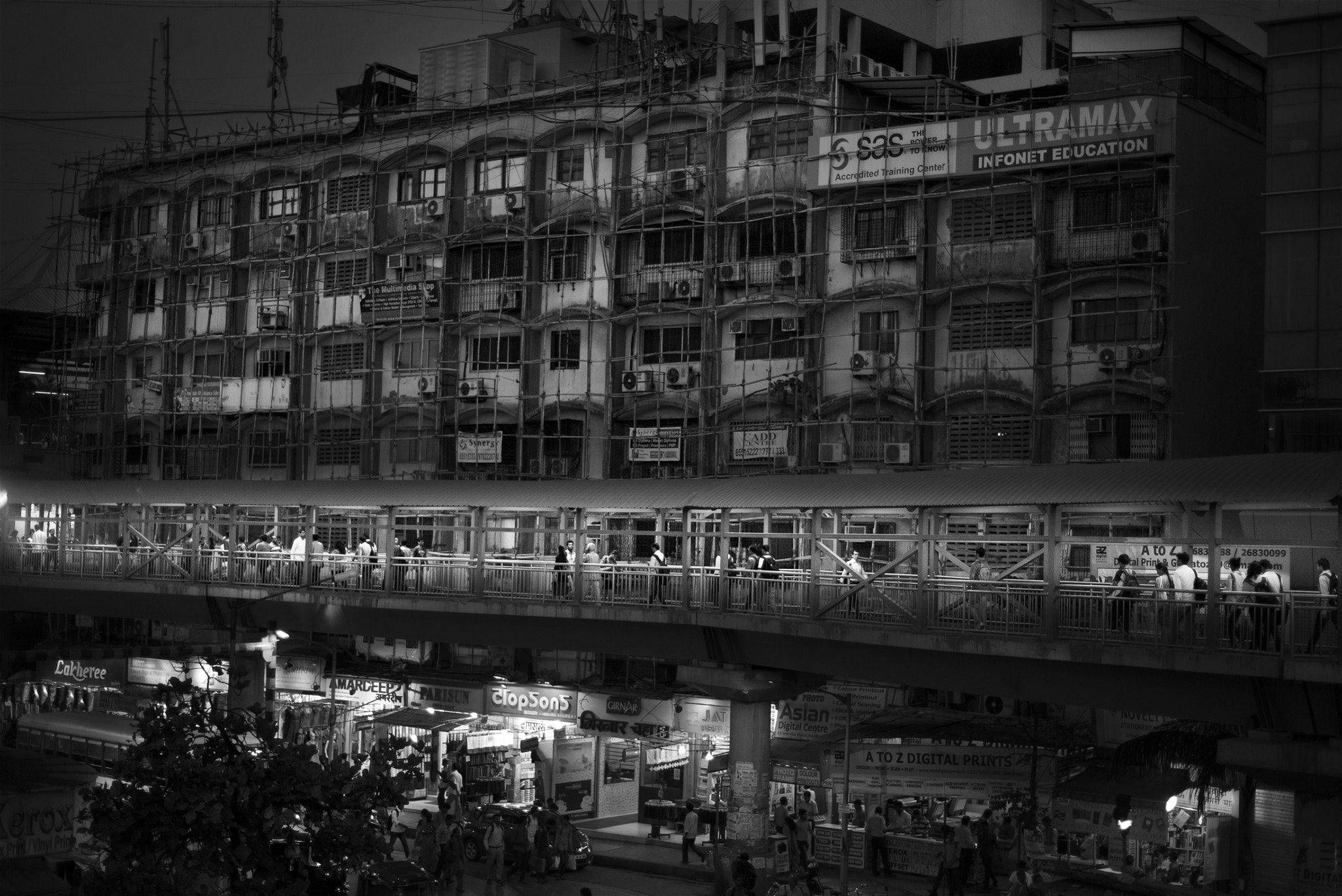 Nikon D810 + Nikon AF Nikkor 50mm F1.8D sample photo. Old world charm with metro andheri bridge mumbai. photography