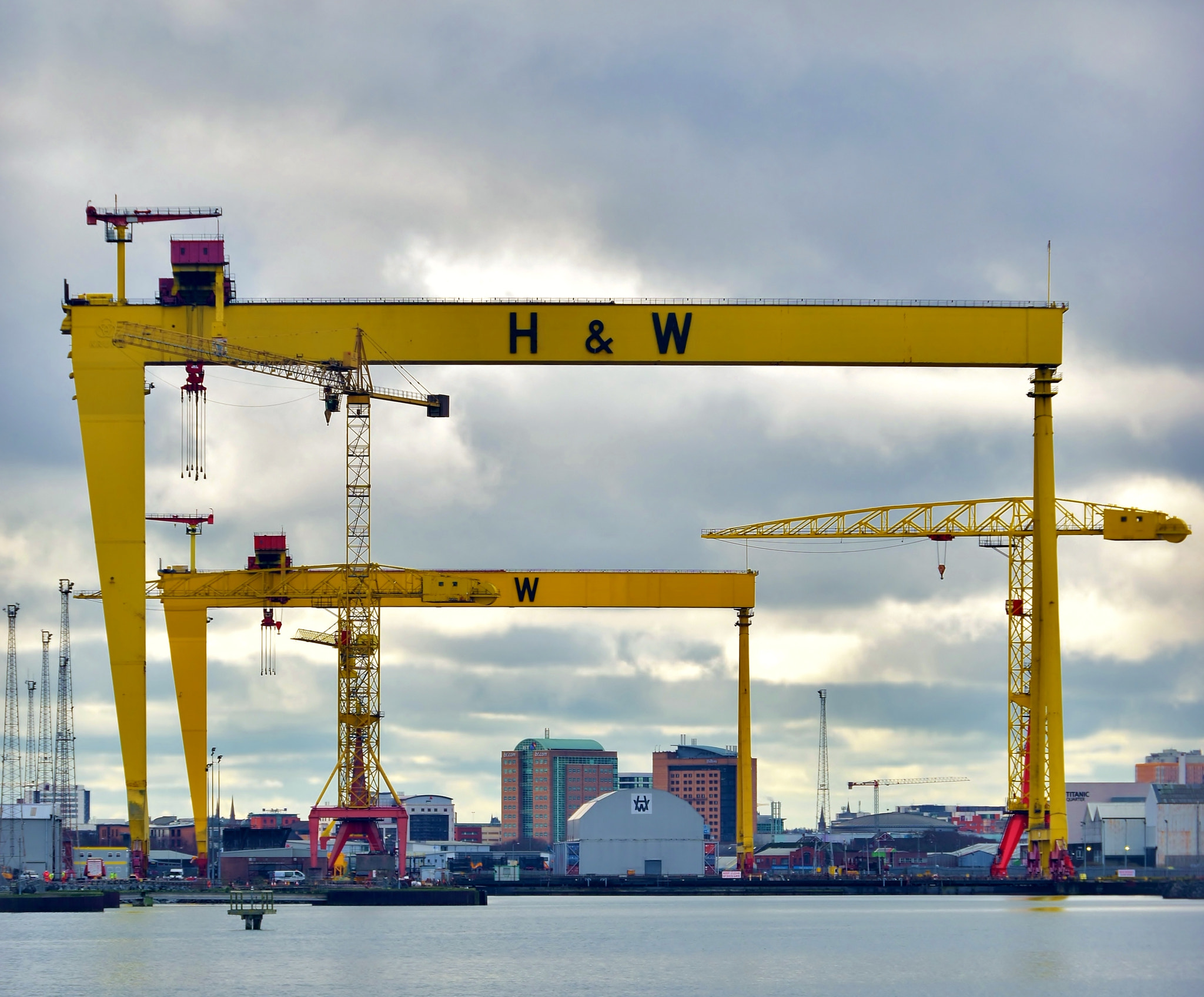 Nikon D5500 sample photo. Commerce and industry photography