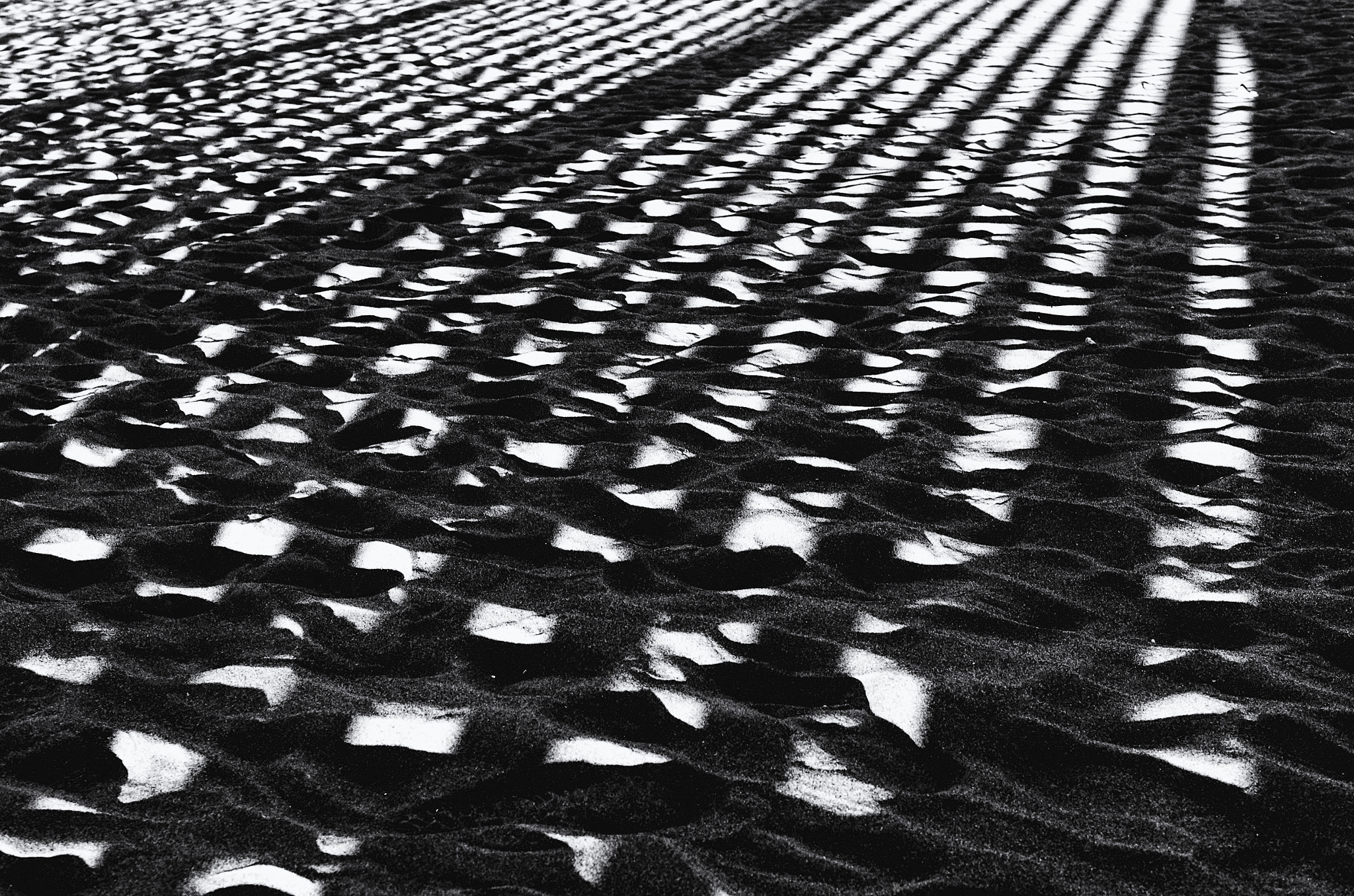 Pentax K-5 sample photo. Barcode sand photography