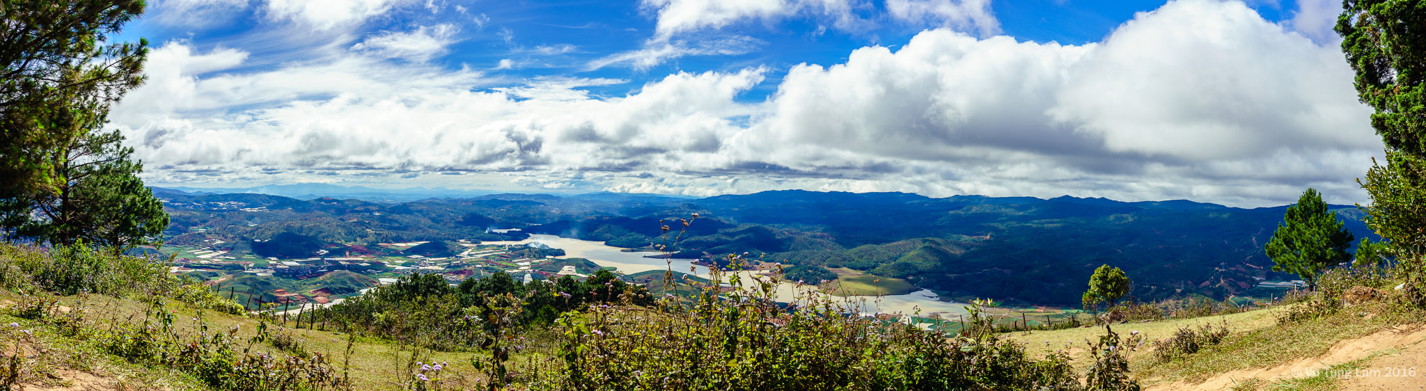 E 21mm F2.8 sample photo. A view from langbiang hill photography