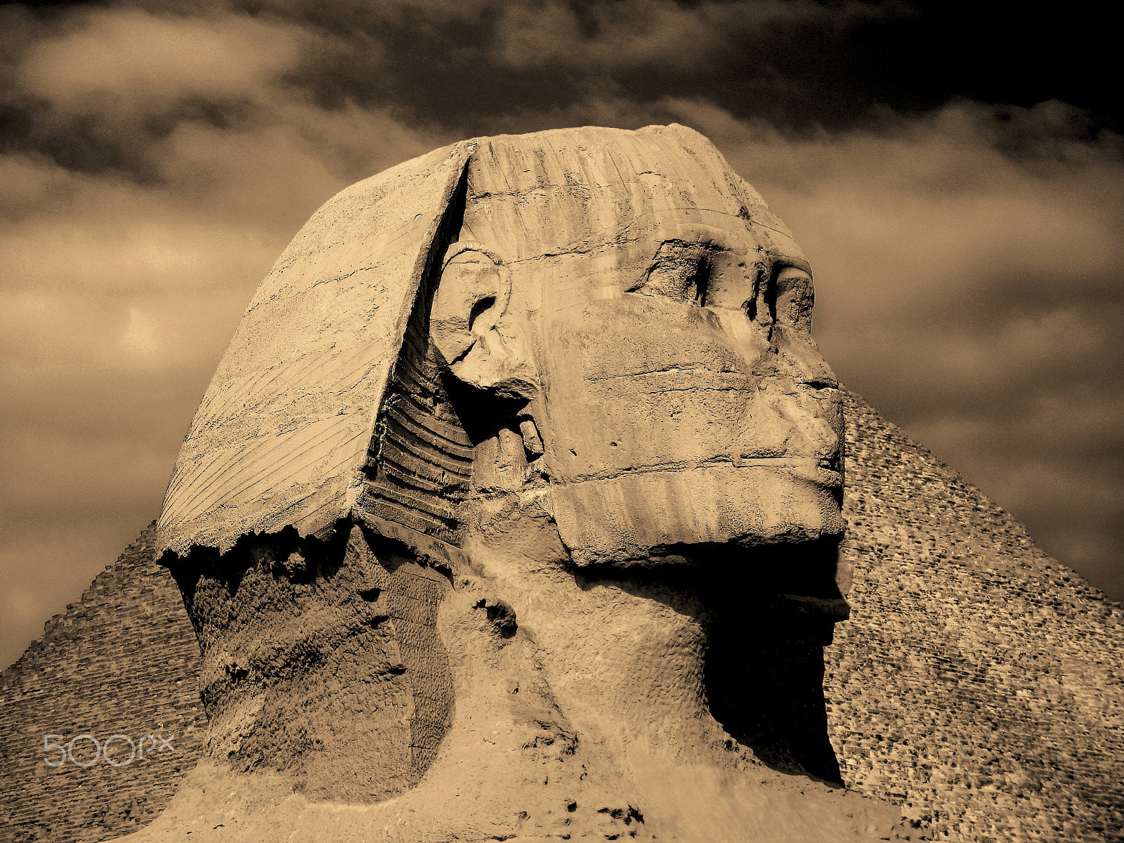 Canon POWERSHOT A620 sample photo. Imposing sphinx photography