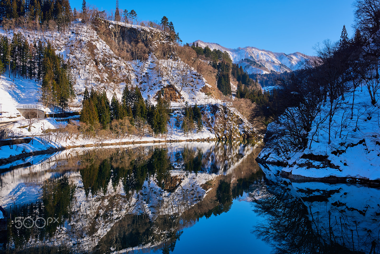 Nikon AF-S Nikkor 24-70mm F2.8G ED sample photo. A quiet river photography
