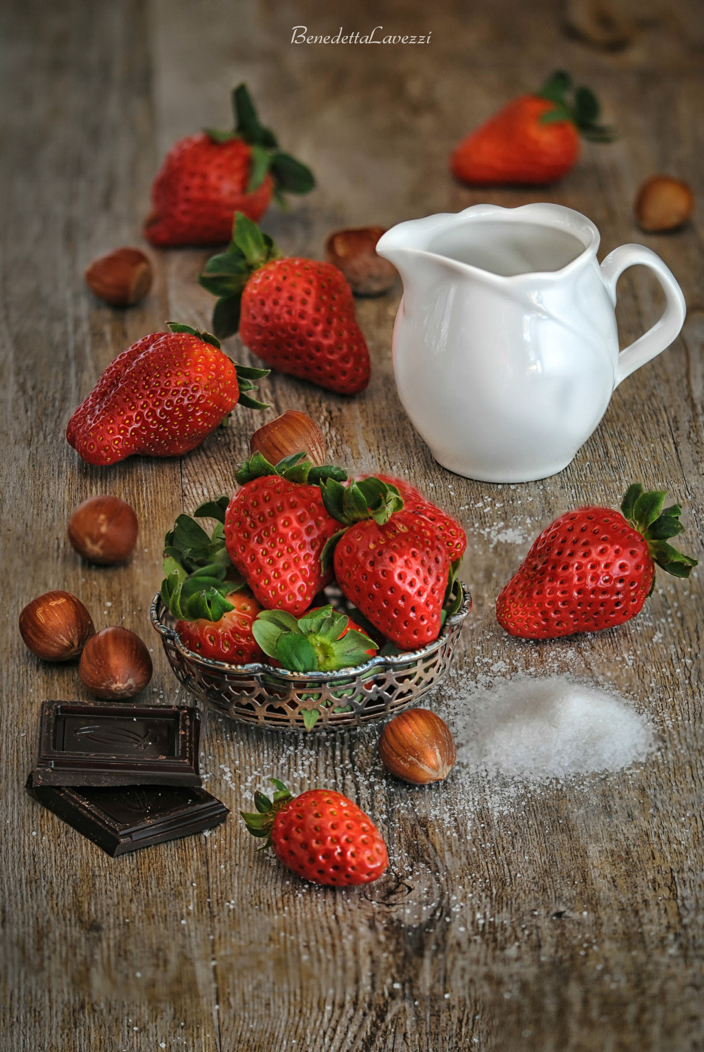 Sigma 105mm F2.8 EX DG OS HSM sample photo. Strawberries photography