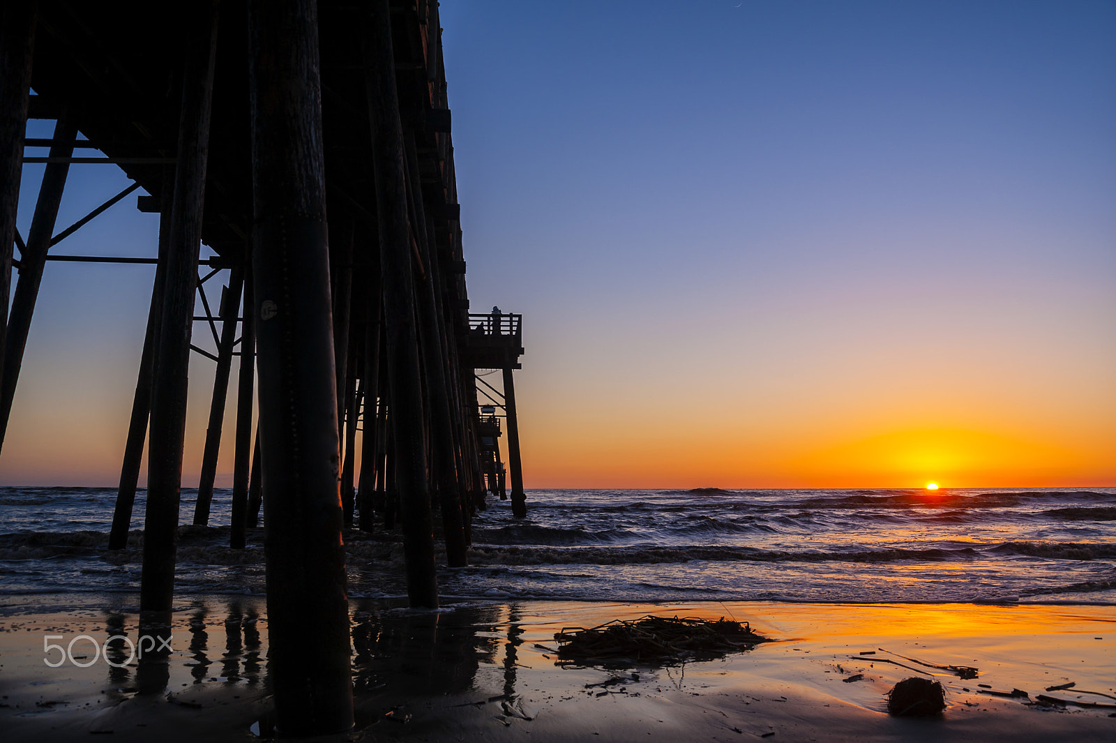 Nikon D700 sample photo. The pier at sunset in oceanside - febrauary 28, 2017 photography
