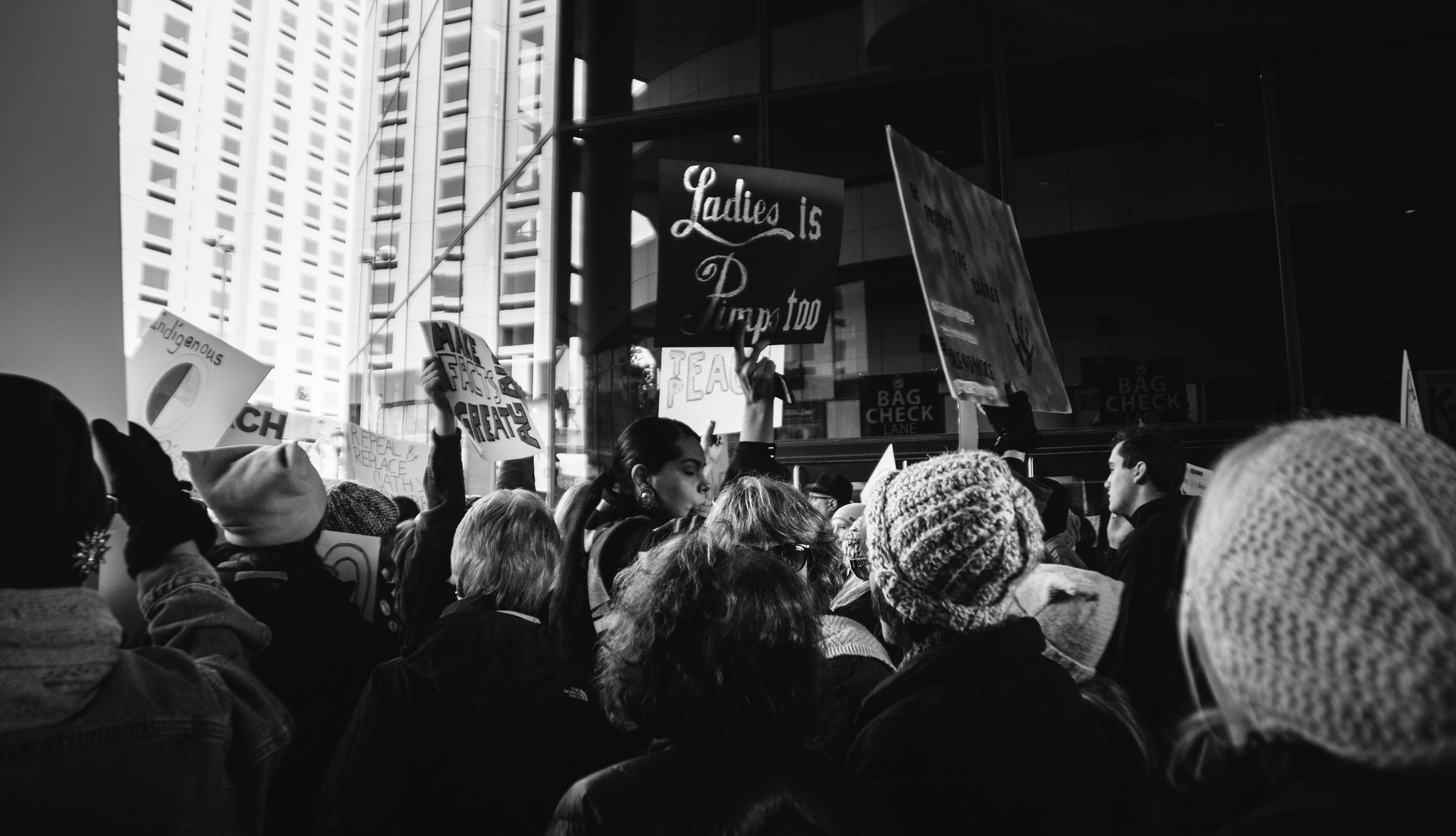 Canon EOS 60D sample photo. Women's march photography