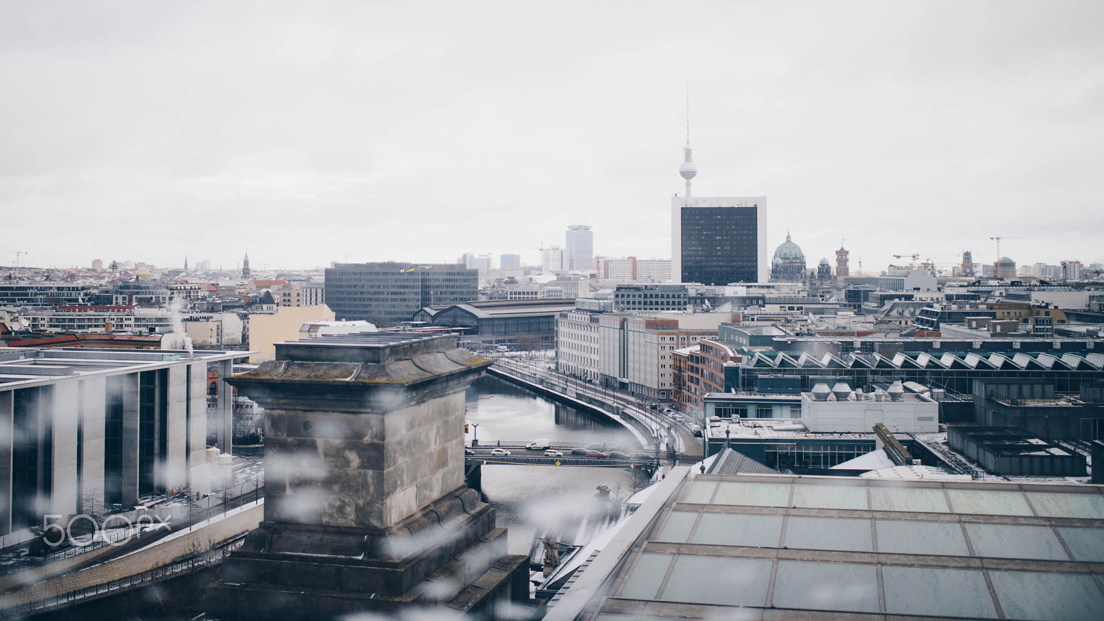 Nikon D800 + Nikon AF-S Nikkor 35mm F1.4G sample photo. Berlin skyline photography