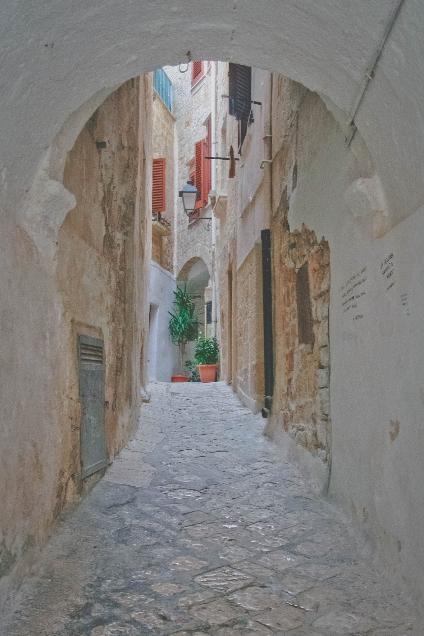 Sigma 10-20mm F3.5 EX DC HSM sample photo. Old town in polignano a mare photography