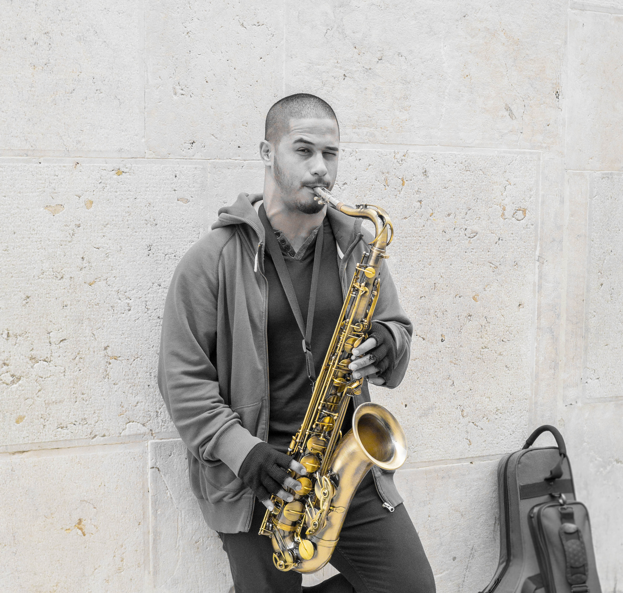 Sony FE 28mm F2 sample photo. Sassy sax player photography