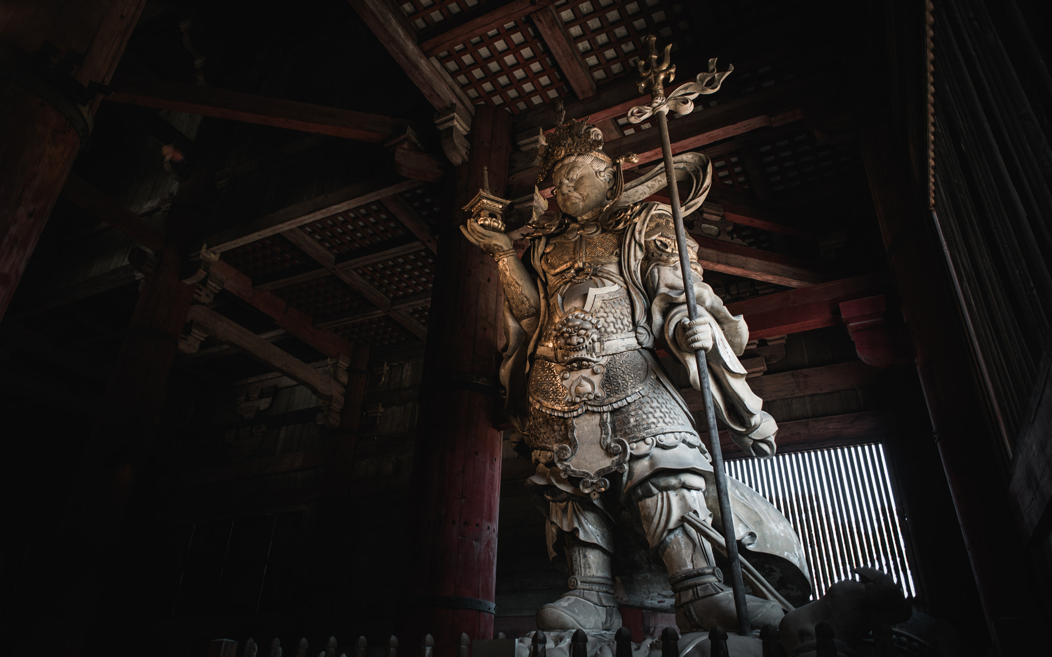 Nikon AF Nikkor 24mm F2.8D sample photo. Deity. photography