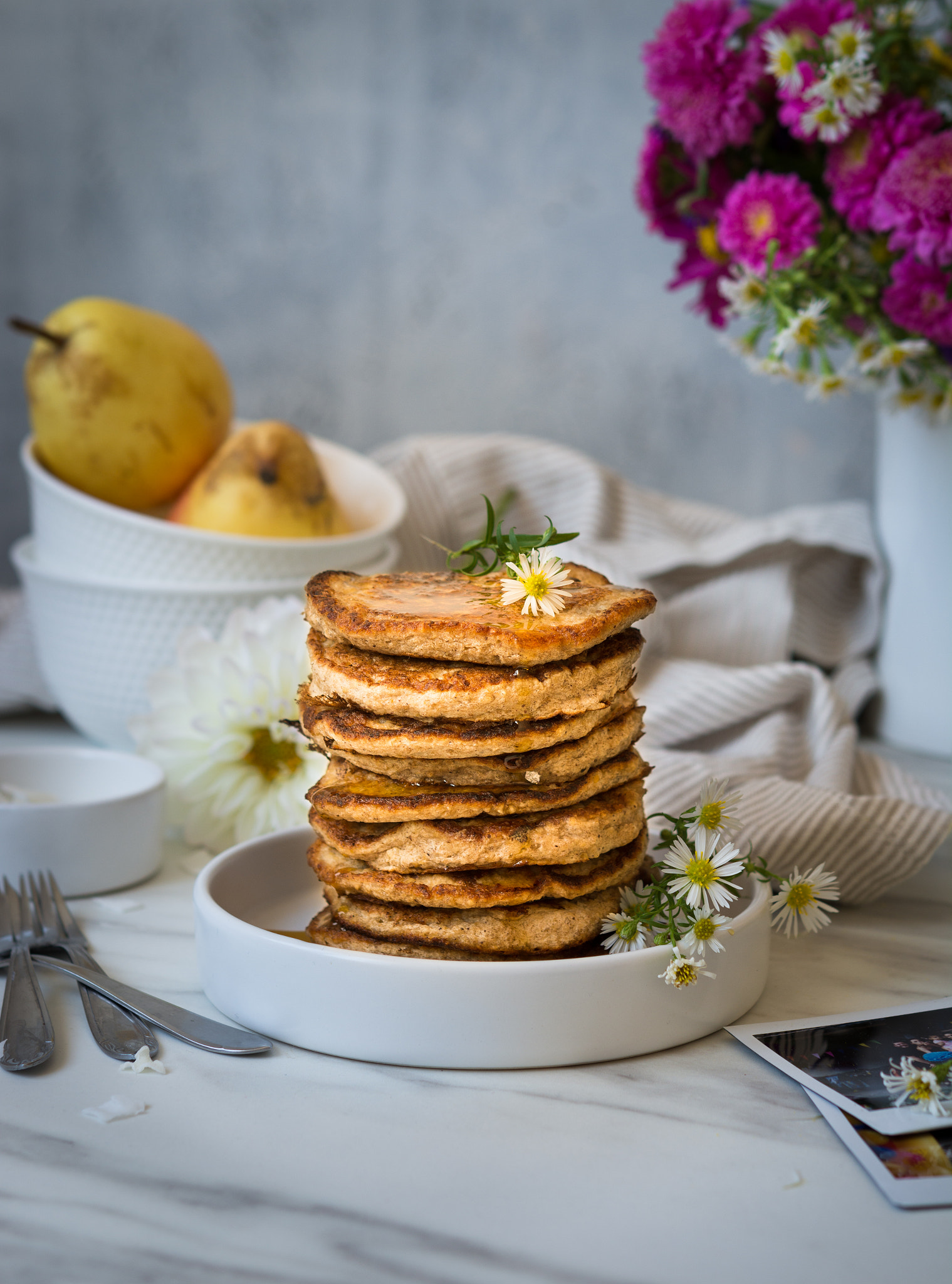 Nikon D7100 sample photo. Healthy oat & banana pancakes photography