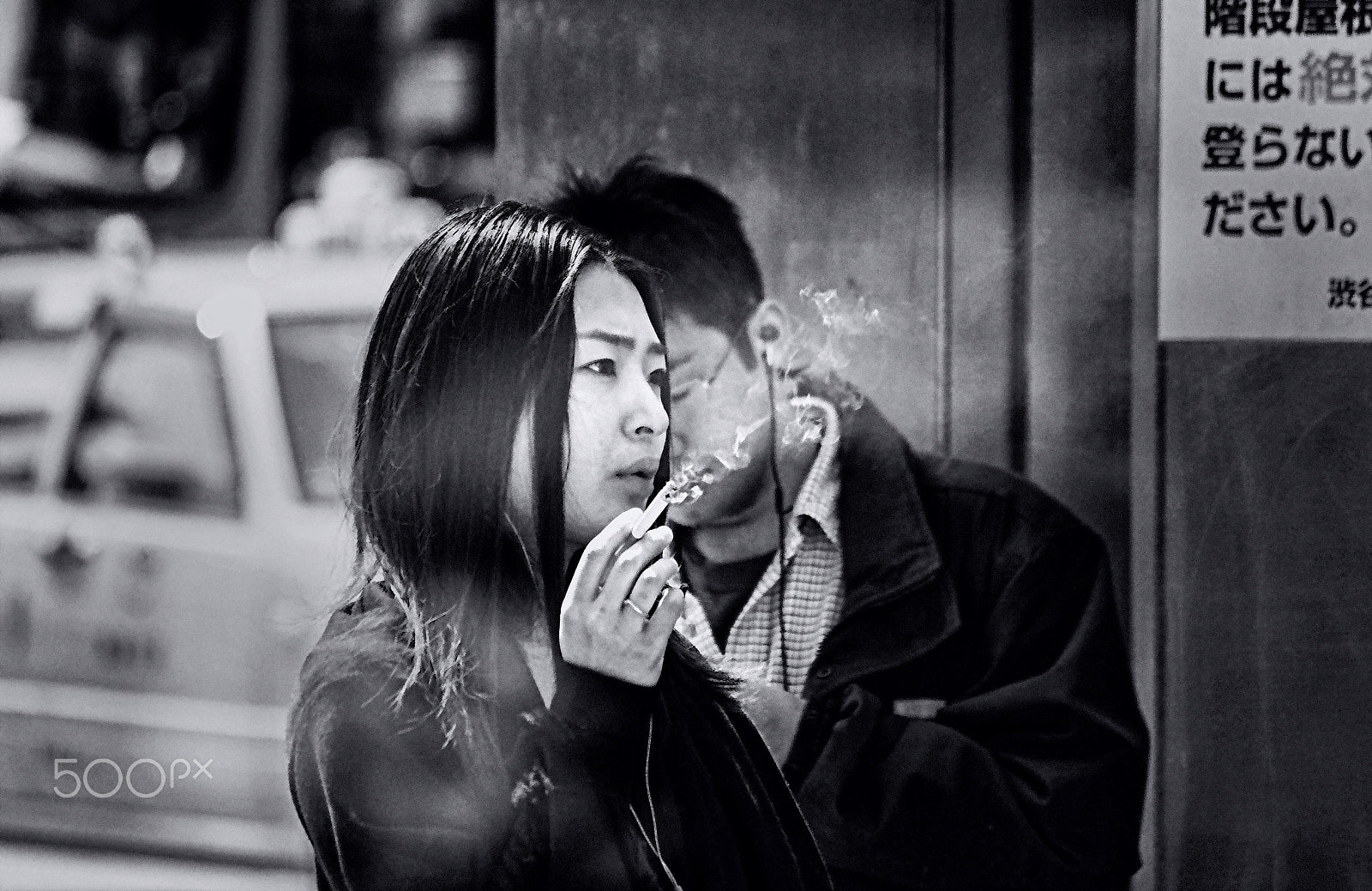 Canon EF-S 55-250mm F4-5.6 IS sample photo. Smoking photography