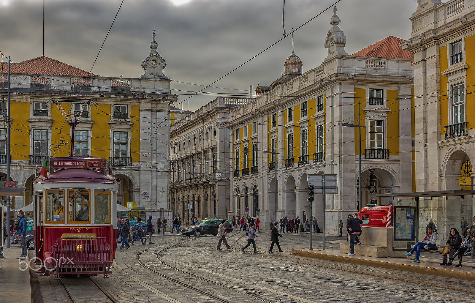 Canon EF 24-70mm F4L IS USM sample photo. Old lisbon i photography