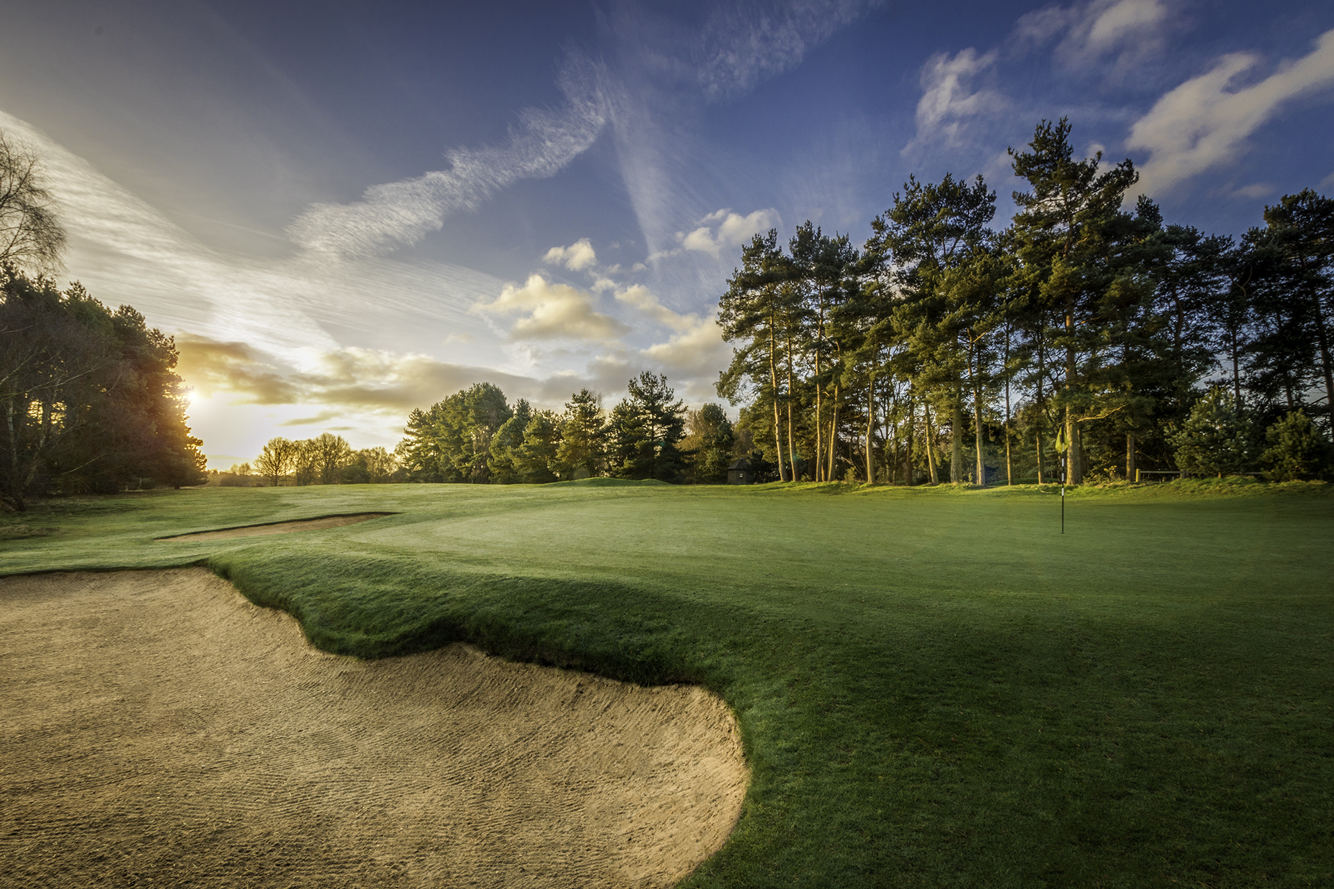 Sigma 10-20mm F3.5 EX DC HSM sample photo. 18th hole lodge photography