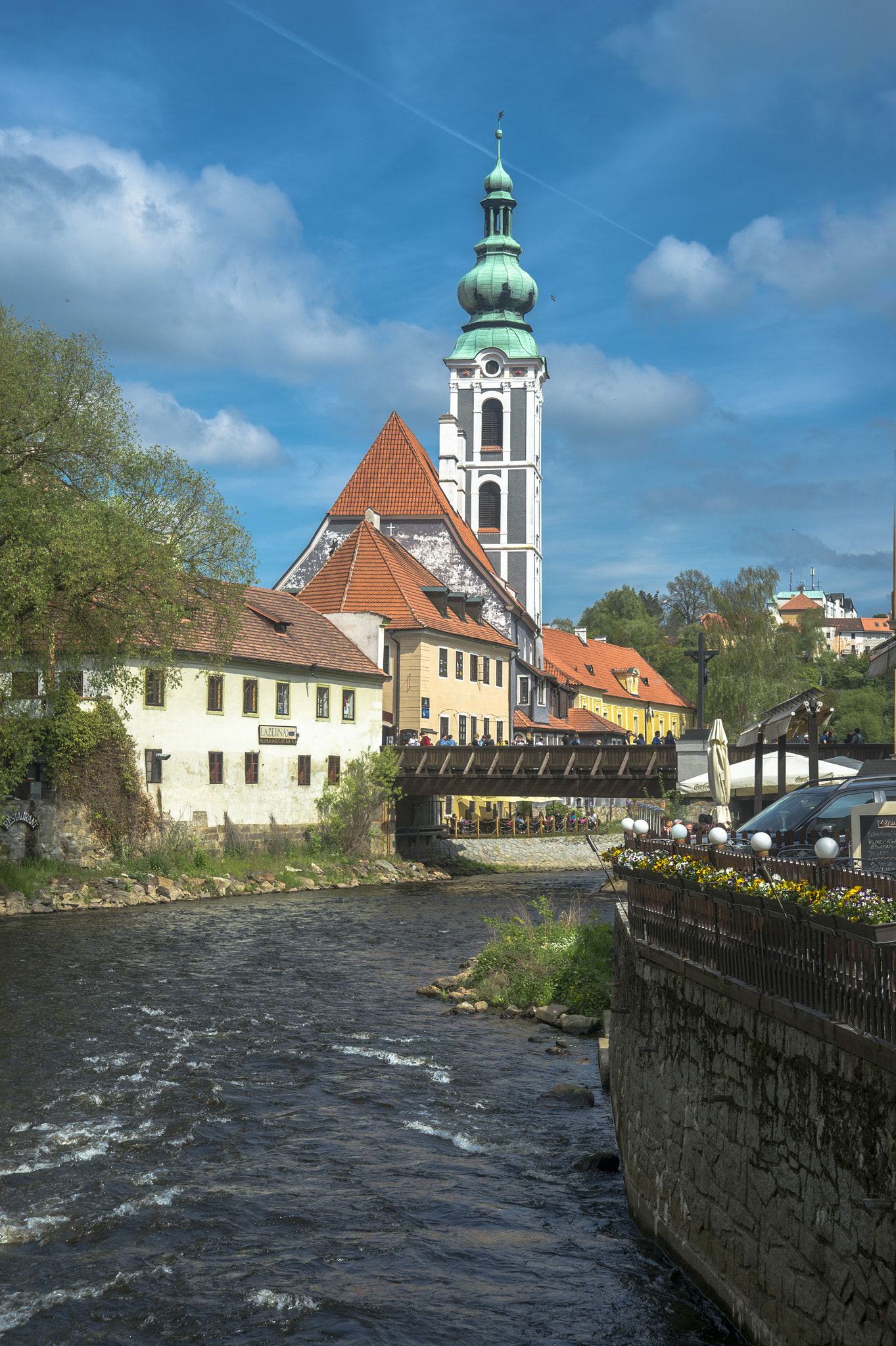 AF Zoom-Nikkor 24-120mm f/3.5-5.6D IF sample photo. Cesky krumlov photography