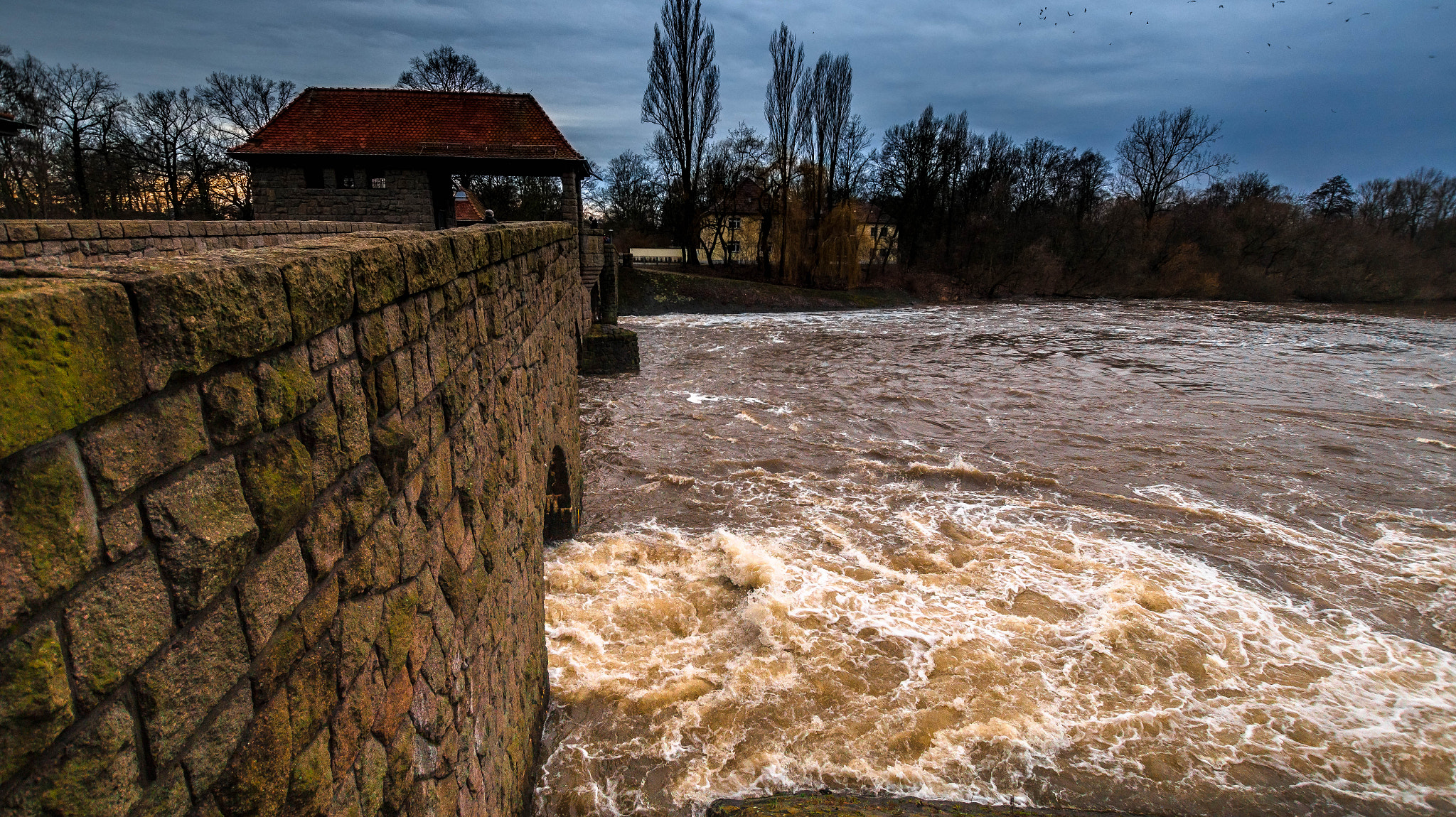 Sony SLT-A58 + Sigma 10-20mm F3.5 EX DC HSM sample photo. Spillway photography