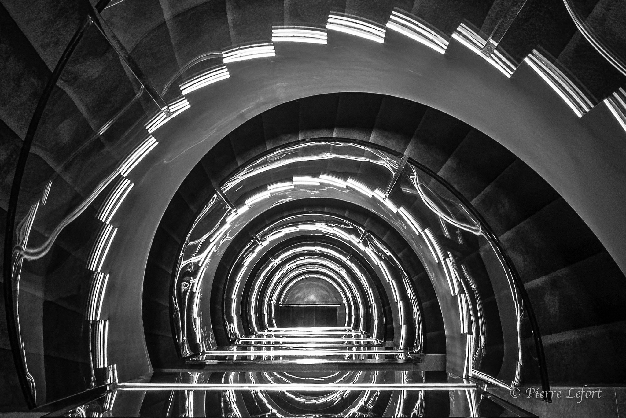 Samyang 14mm F2.8 ED AS IF UMC sample photo. Stairs or corridor? photography