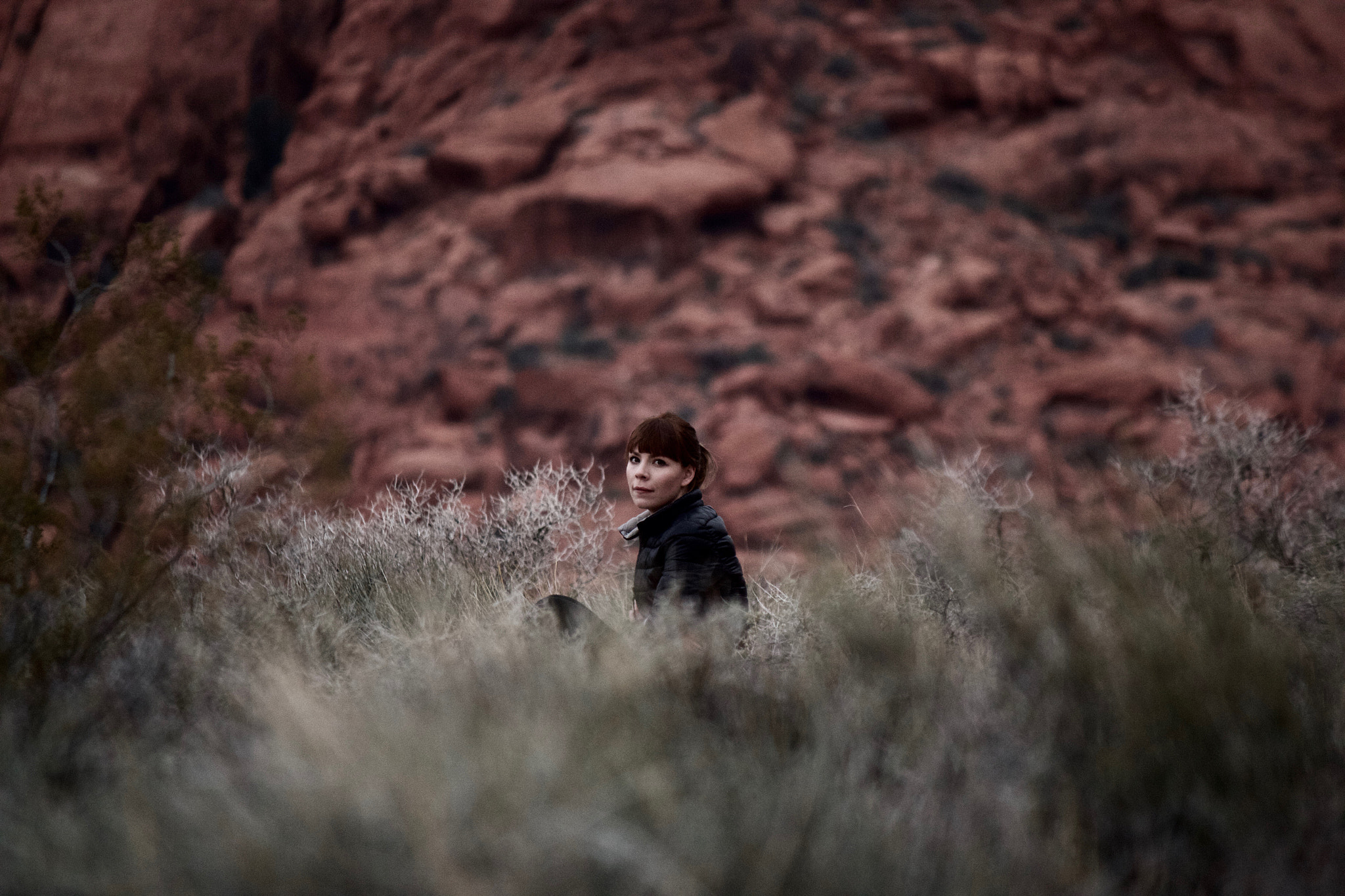 Canon EF-S 55-250mm F4-5.6 IS sample photo. Sister at red rocks photography