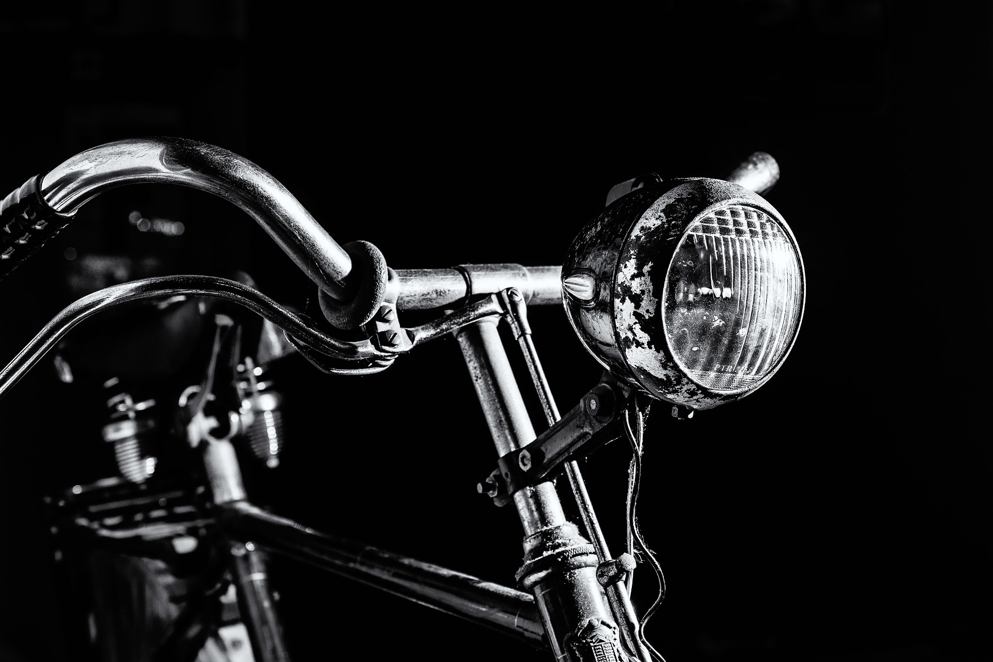 Nikon AF-S DX Micro Nikkor 40mm F2.8 sample photo. Good old trusty pushbike photography