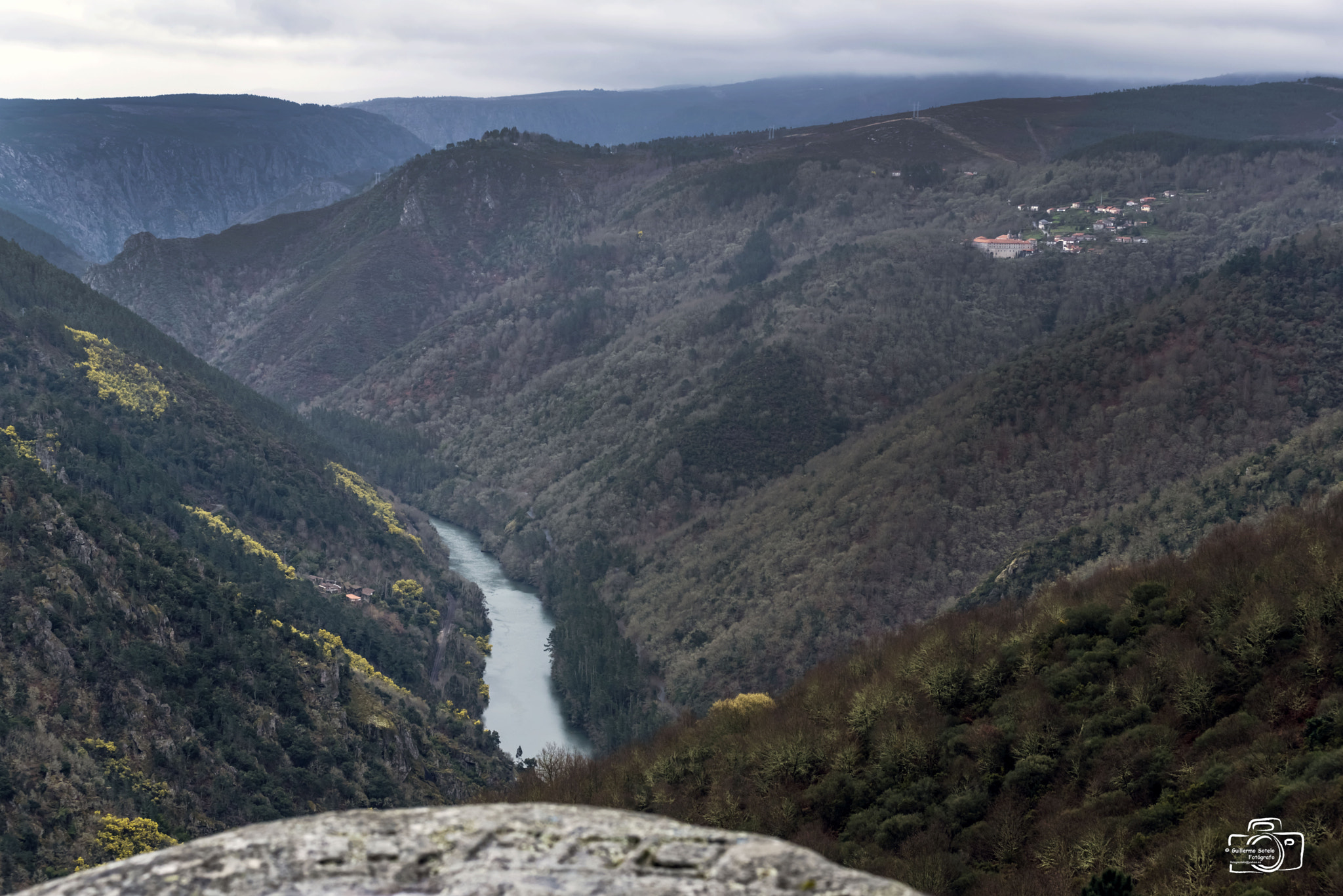 Sigma 70-200mm F2.8 EX DG OS HSM sample photo. Mirador da moura en la ribeira sacra photography