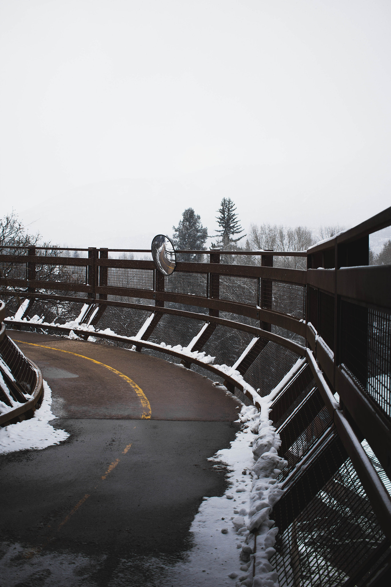 Canon EF-S 24mm F2.8 STM sample photo