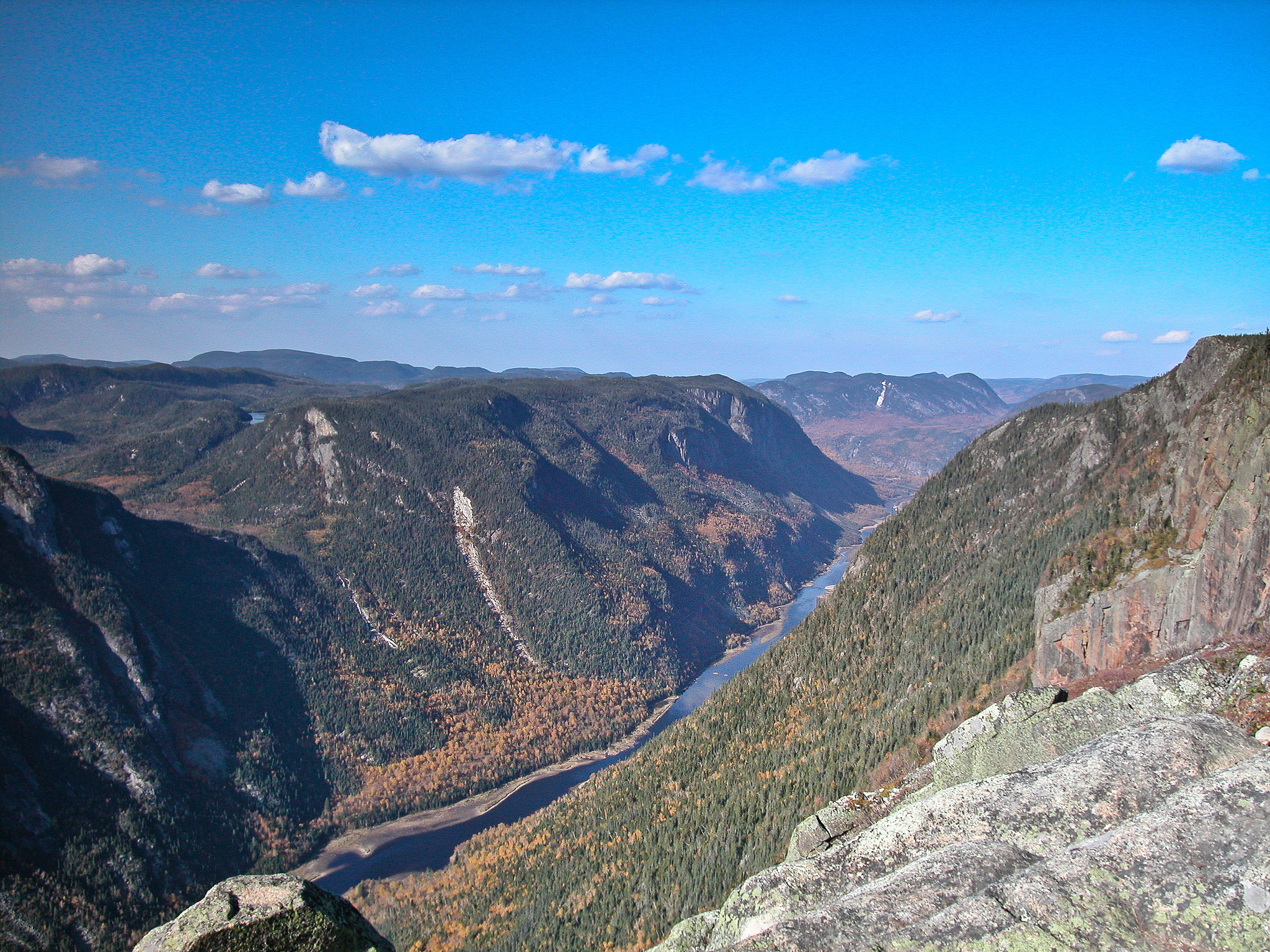 Nikon E5000 sample photo. Hautes gorges de la rivière malbaie photography