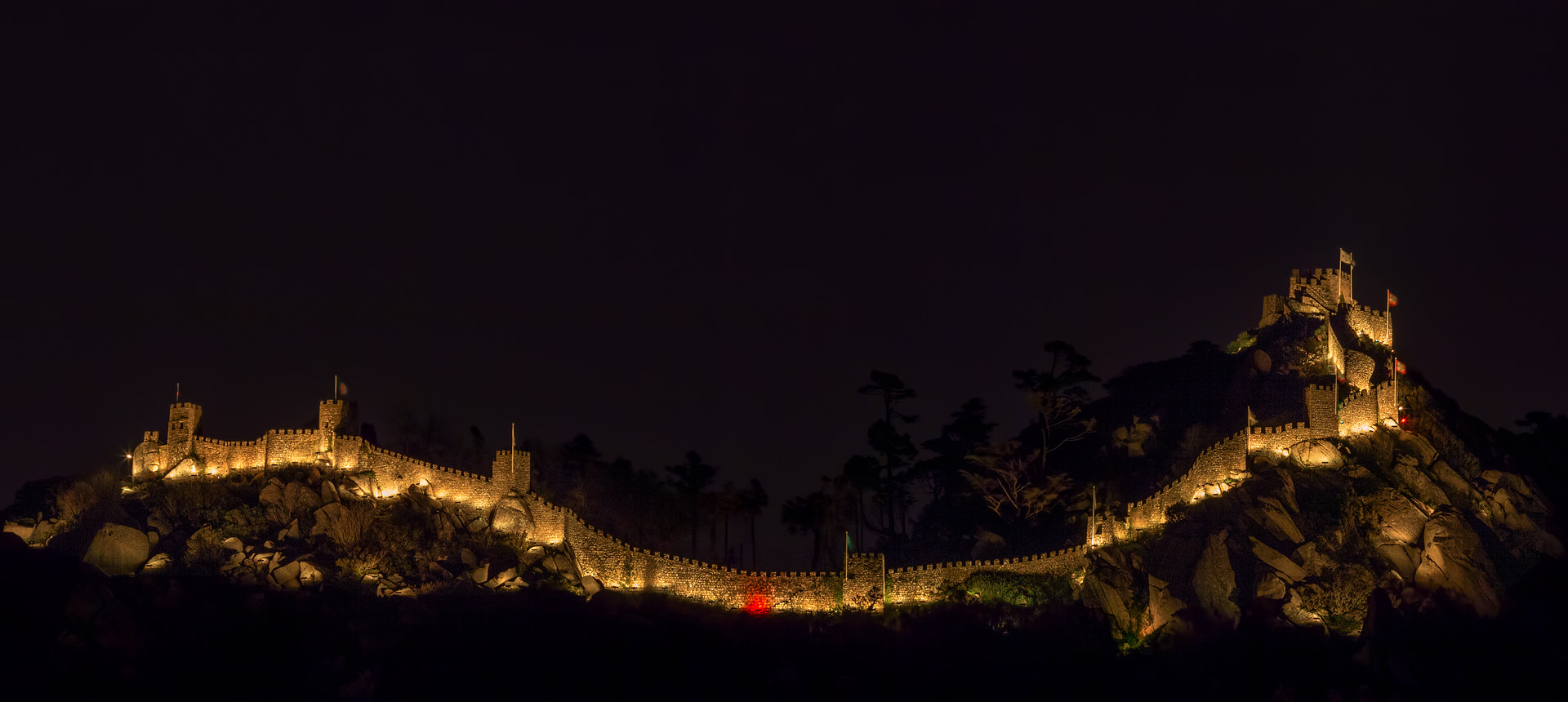 Canon EOS 60D + Canon EF 400mm F5.6L USM sample photo. Night castle photography