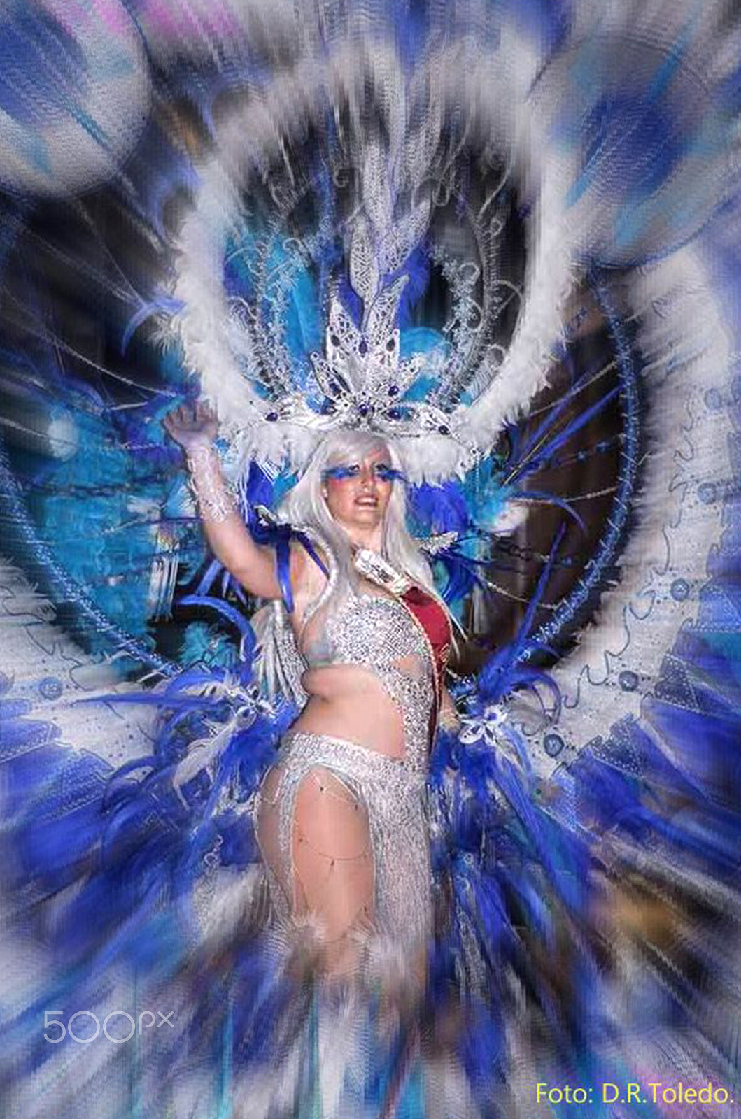 Canon EF 28-135mm F3.5-5.6 IS USM sample photo. Sueños de carnaval photography