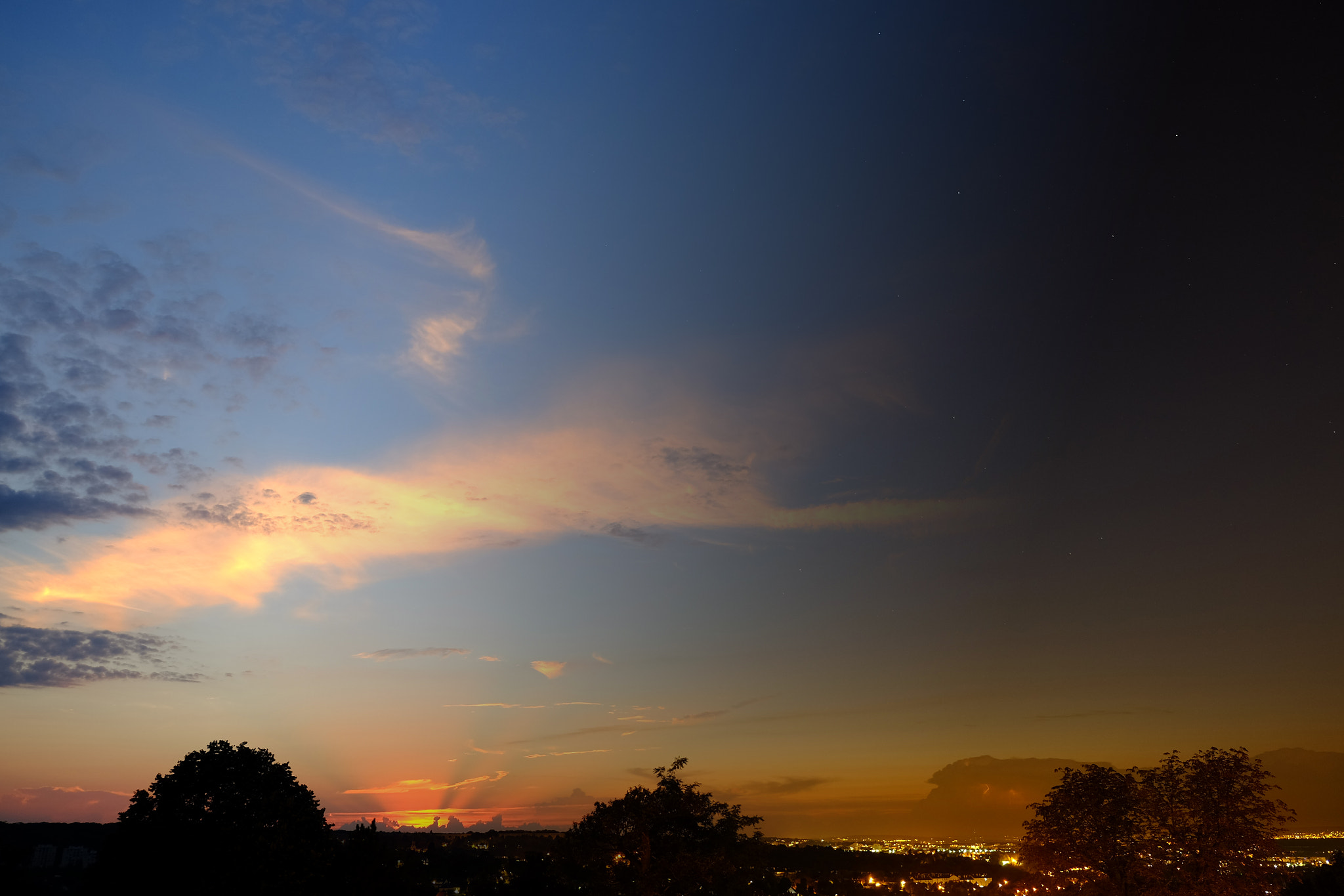 Fujifilm X-M1 + Fujifilm XF 18-55mm F2.8-4 R LM OIS sample photo. Little cloud at sunset gave a big storm at night photography