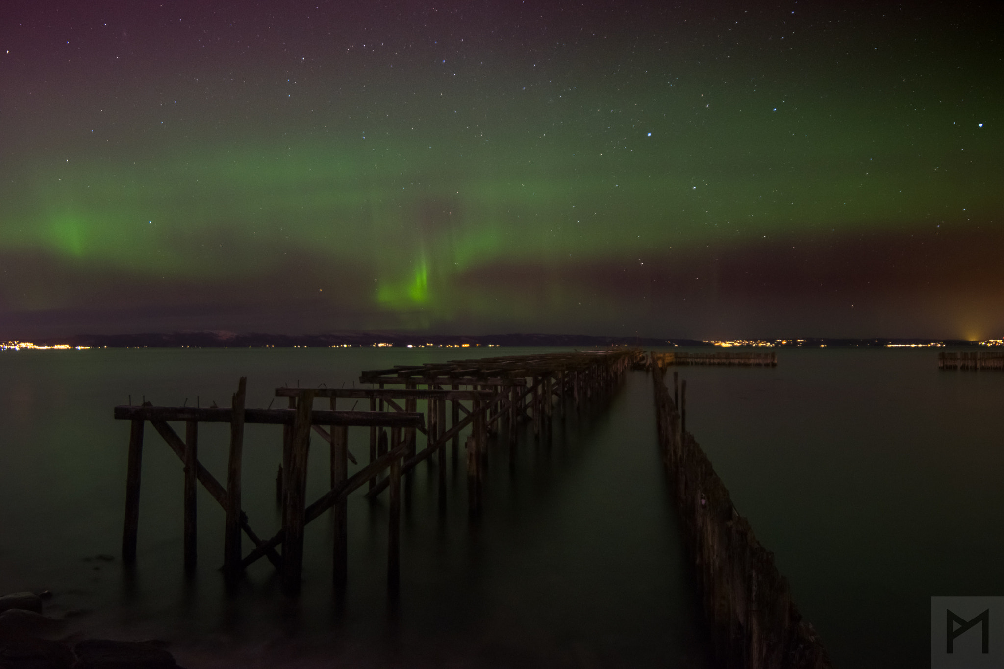 Samyang 14mm F2.8 ED AS IF UMC sample photo. Aurora down by the ocean photography