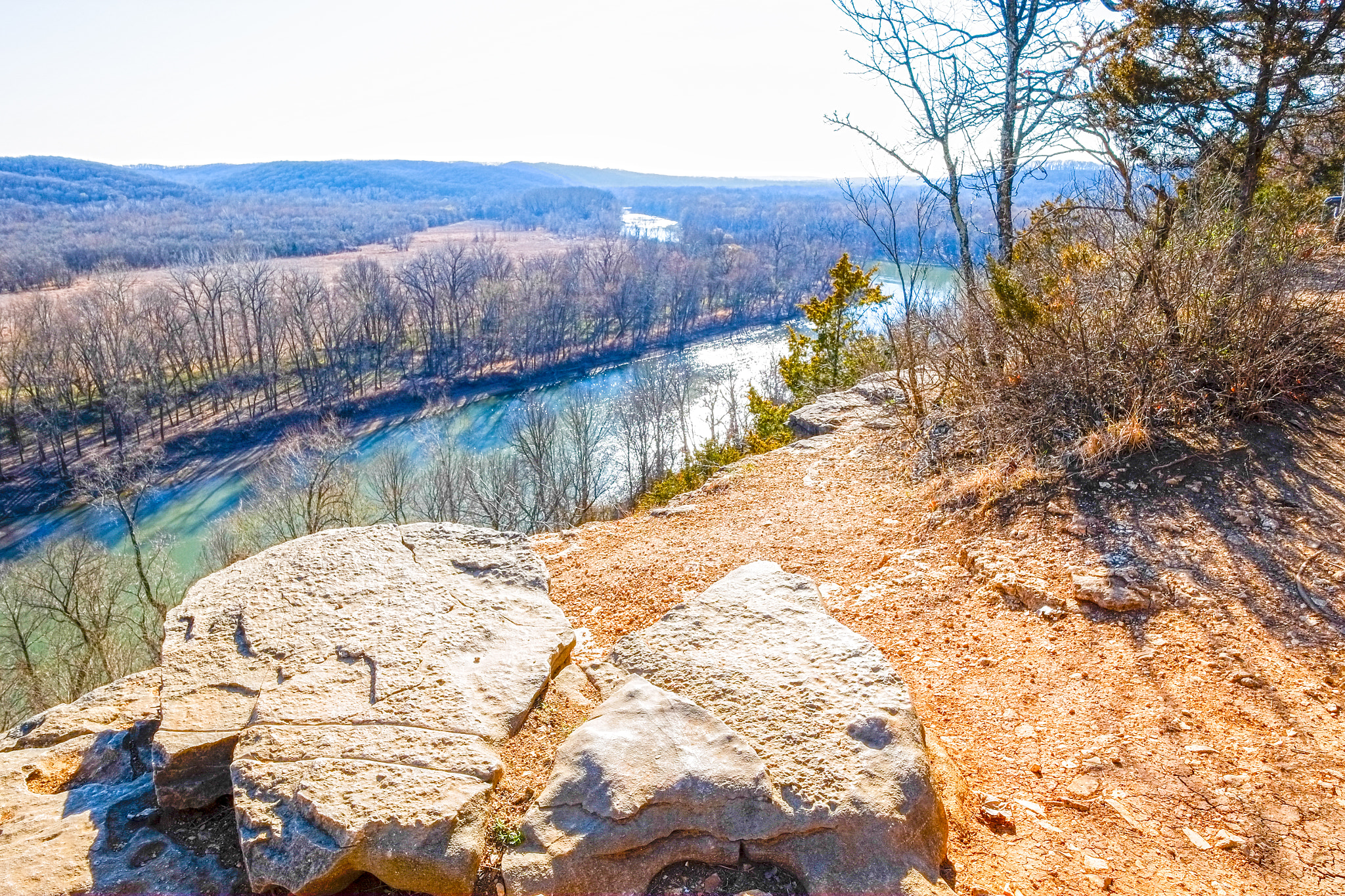 Fujifilm X-E1 + Fujifilm XF 14mm F2.8 R sample photo. Castlewood walk photography