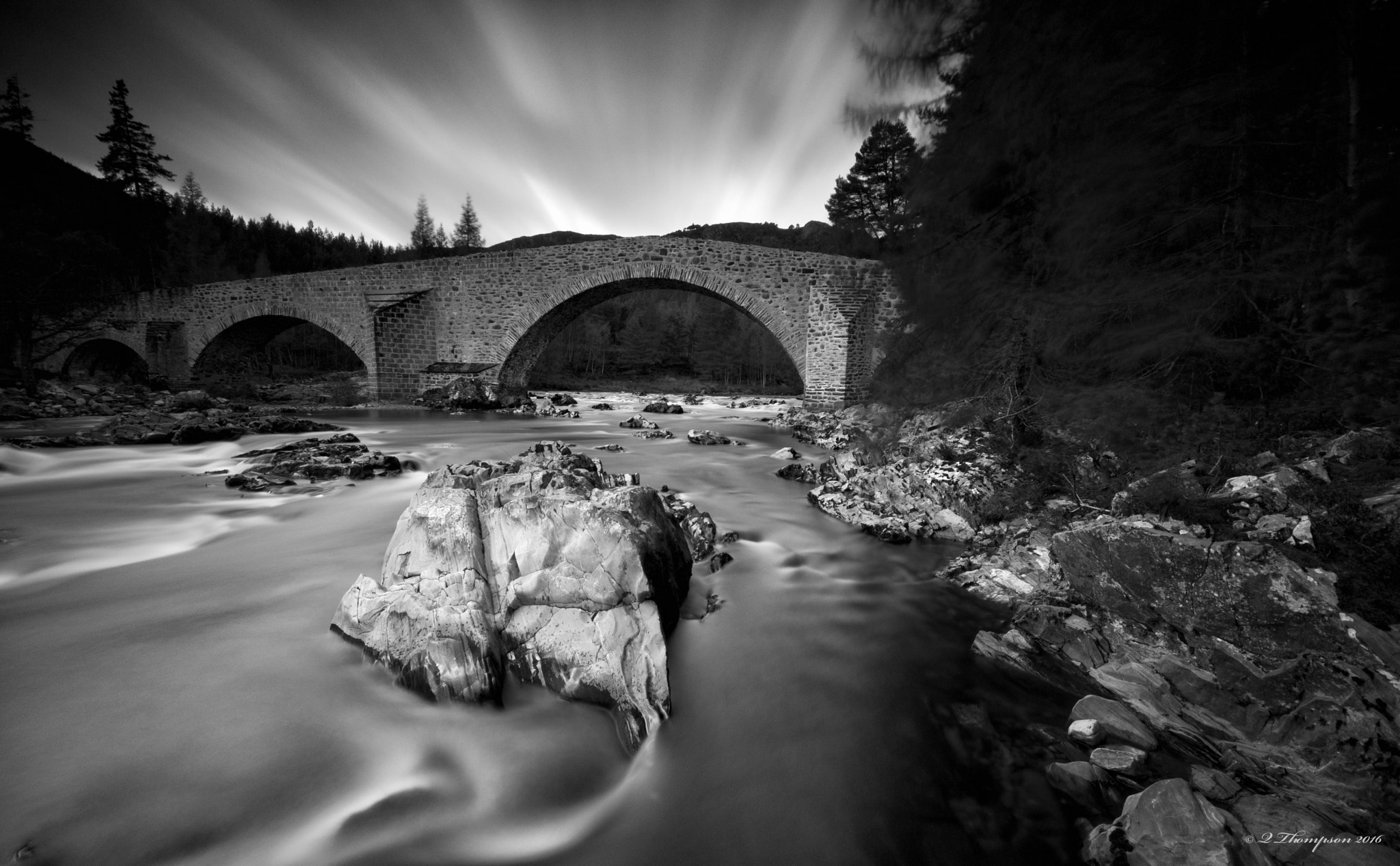 Sigma AF 10-20mm F4-5.6 EX DC sample photo. Old bridge o'dee photography