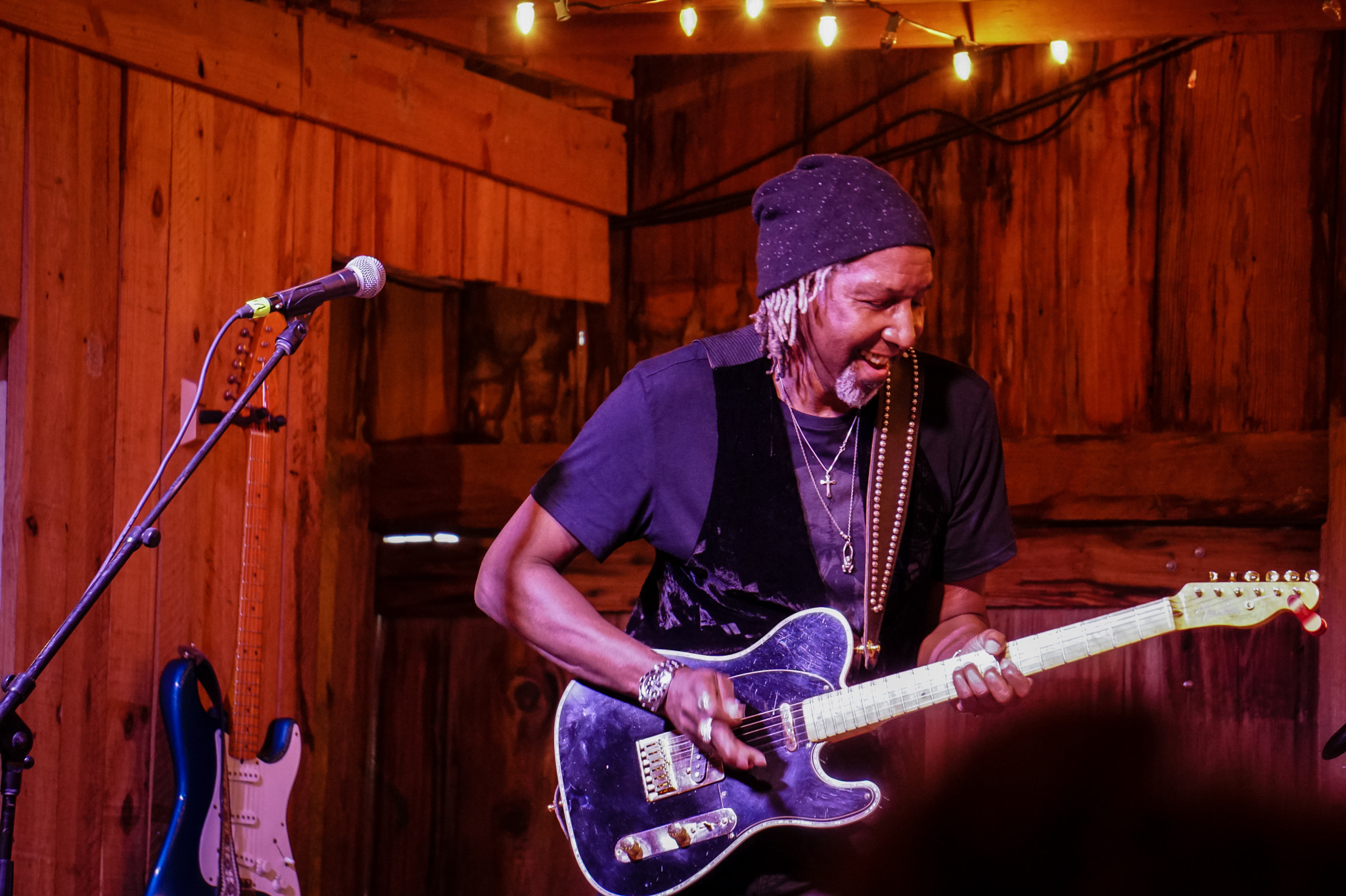 Sony E 55-210mm F4.5-6.3 OSS sample photo. Eddie turner blues band photography