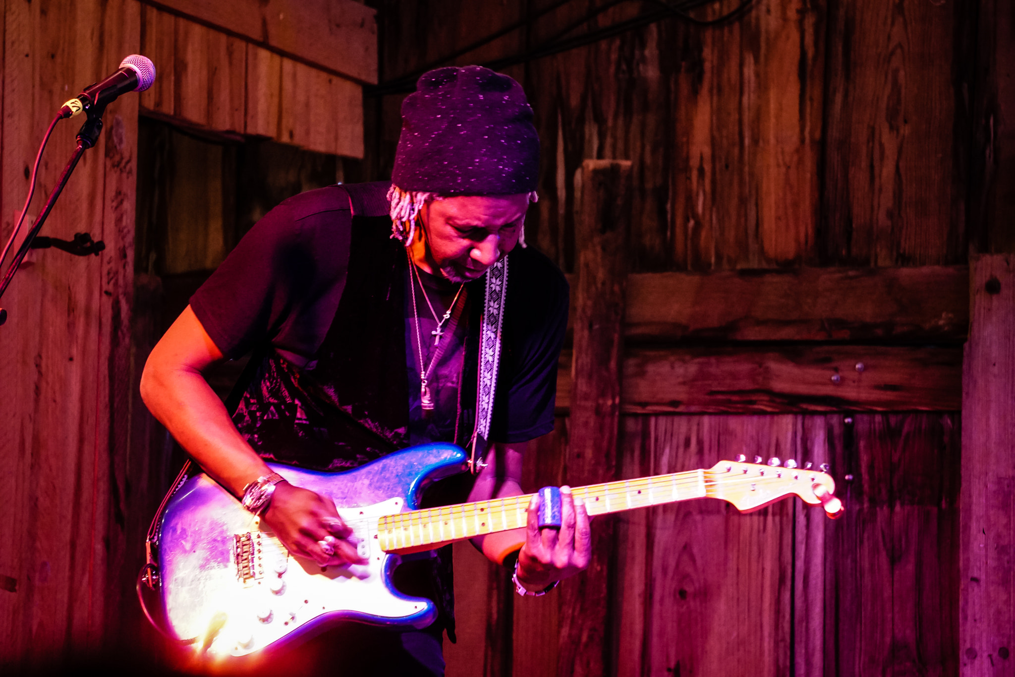 Sony E 55-210mm F4.5-6.3 OSS sample photo. Eddie turner blues band photography