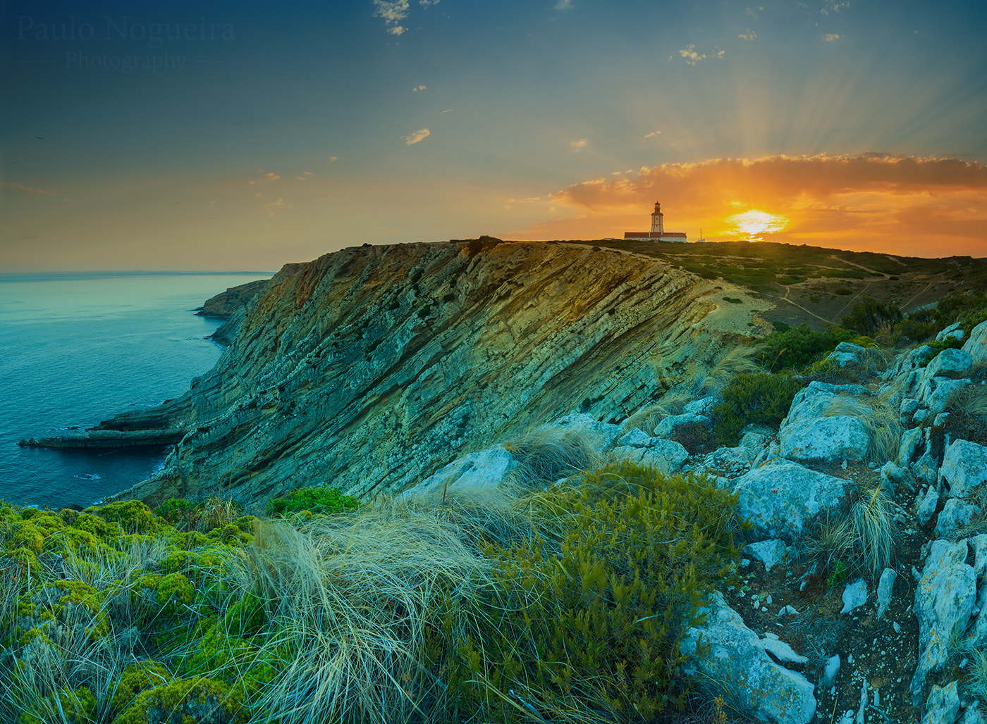 Canon EOS 5D Mark II + ZEISS Distagon T* 21mm F2.8 sample photo. Cabo espichel lighthouse photography