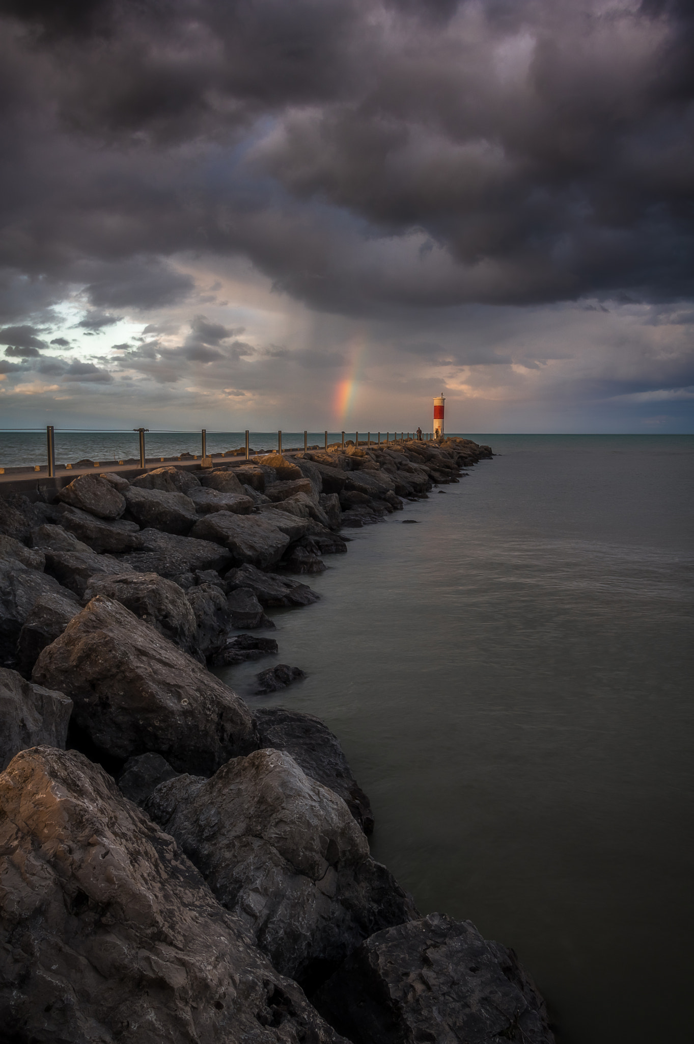 Canon EOS 760D (EOS Rebel T6s / EOS 8000D) sample photo. Rainbow pier photography