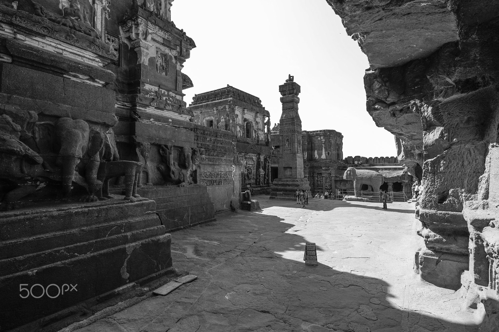 Canon TS-E 17mm F4L Tilt-Shift sample photo. Kailasanath temple photography