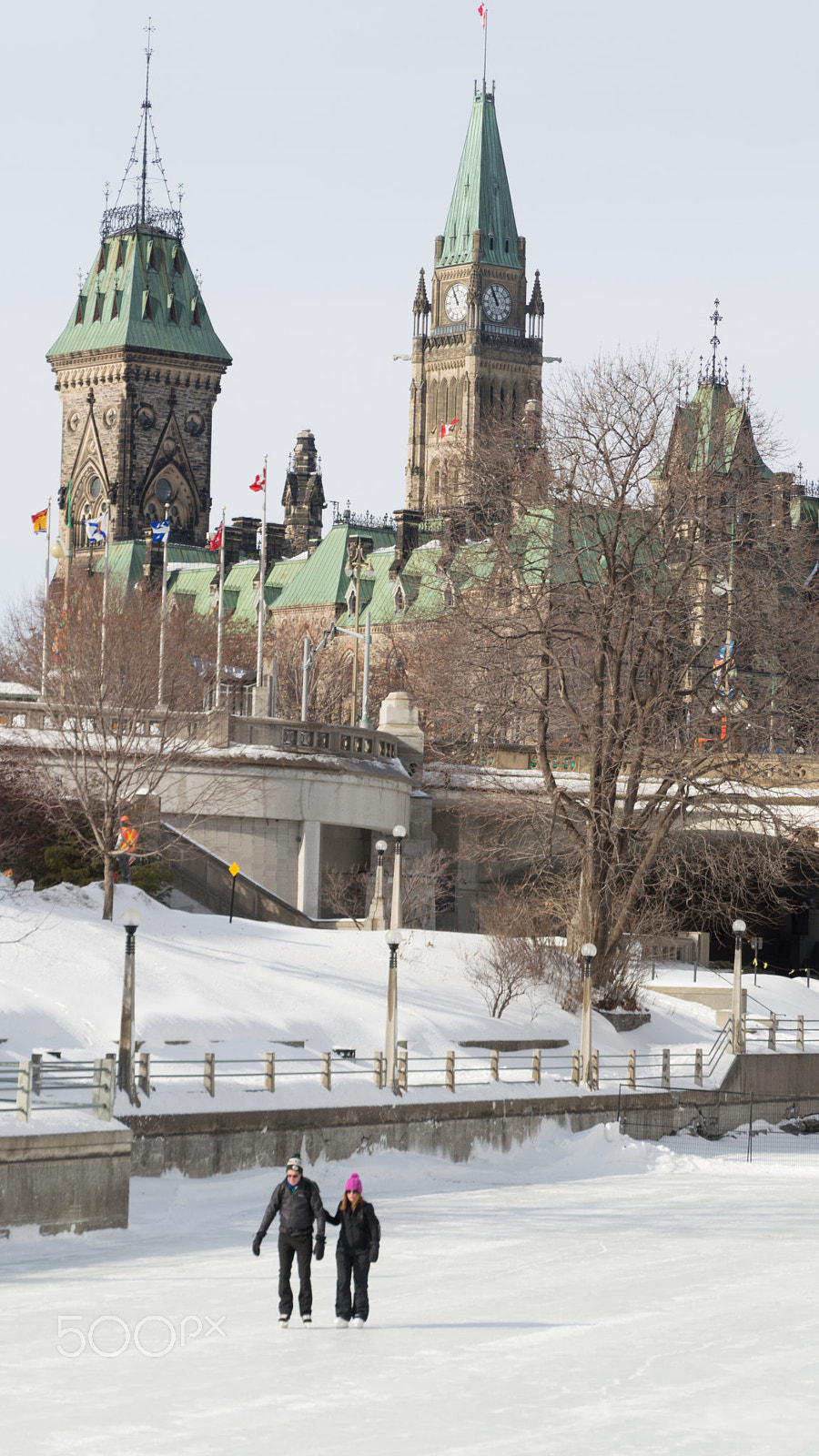 Nikon D3200 sample photo. Couple ice skating on the frozen rideau canal ottawa winterlude photography