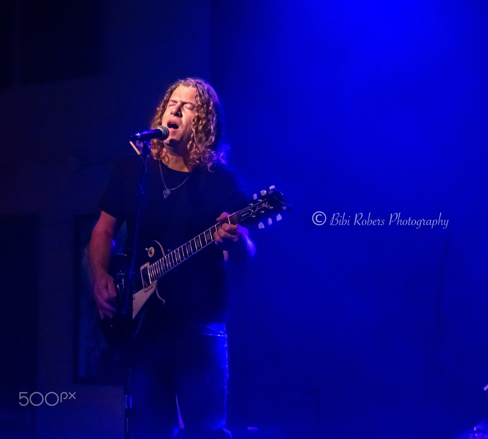 Tamron SP 24-70mm F2.8 Di VC USD sample photo. Lead singer - bosswood photography