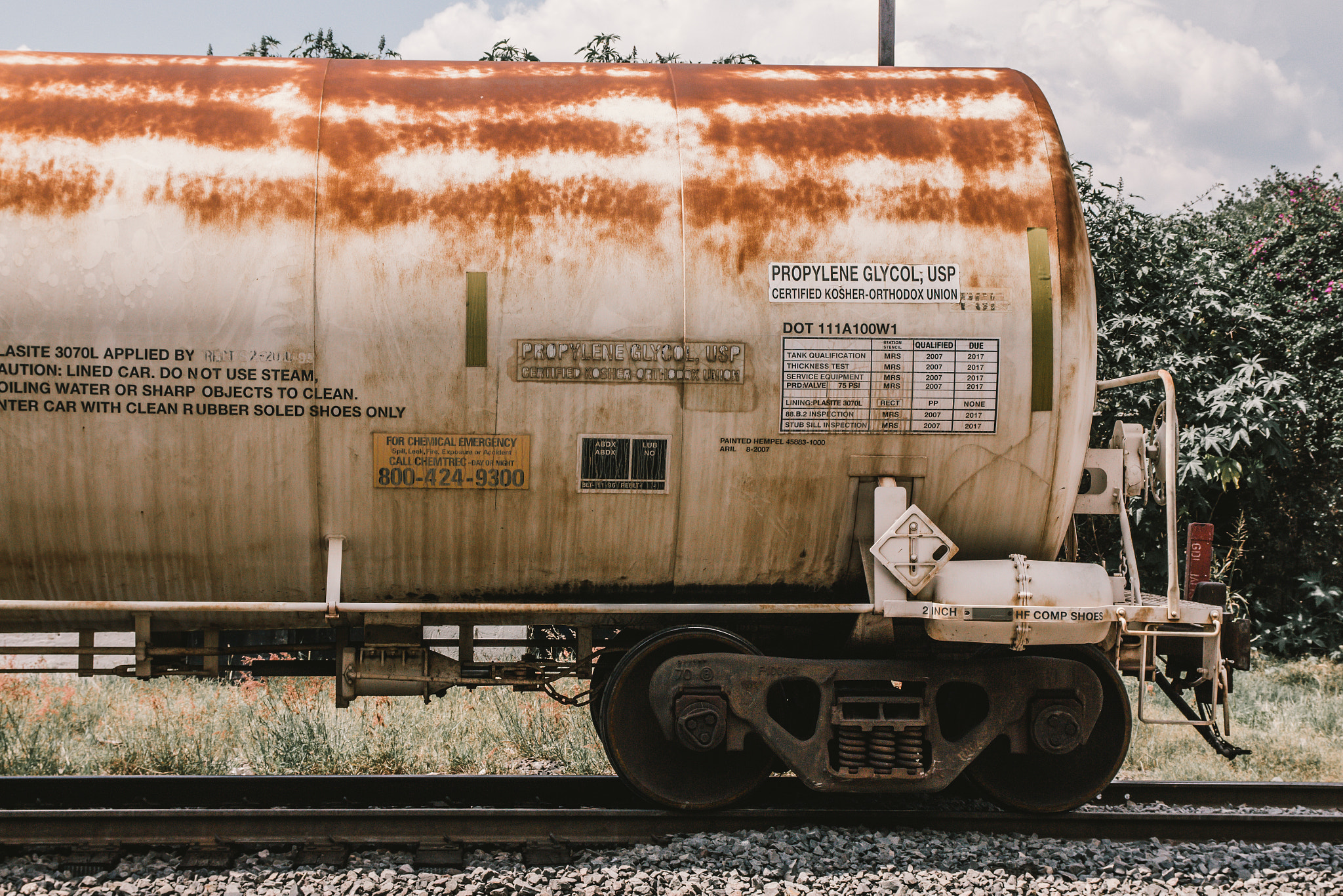Canon EOS 650D (EOS Rebel T4i / EOS Kiss X6i) sample photo. The last one... not caboose anymore. photography