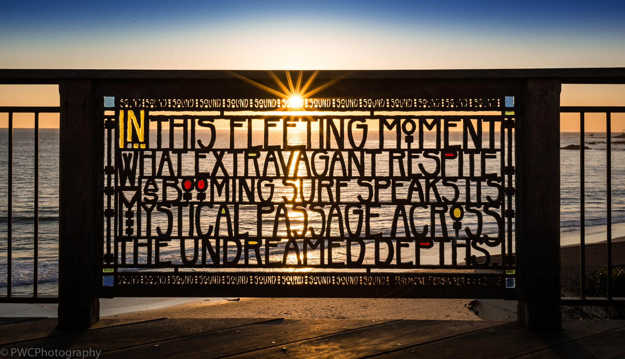 Nikon D7100 + Nikon AF Nikkor 20mm F2.8D sample photo. Laguna sign at sunset photography