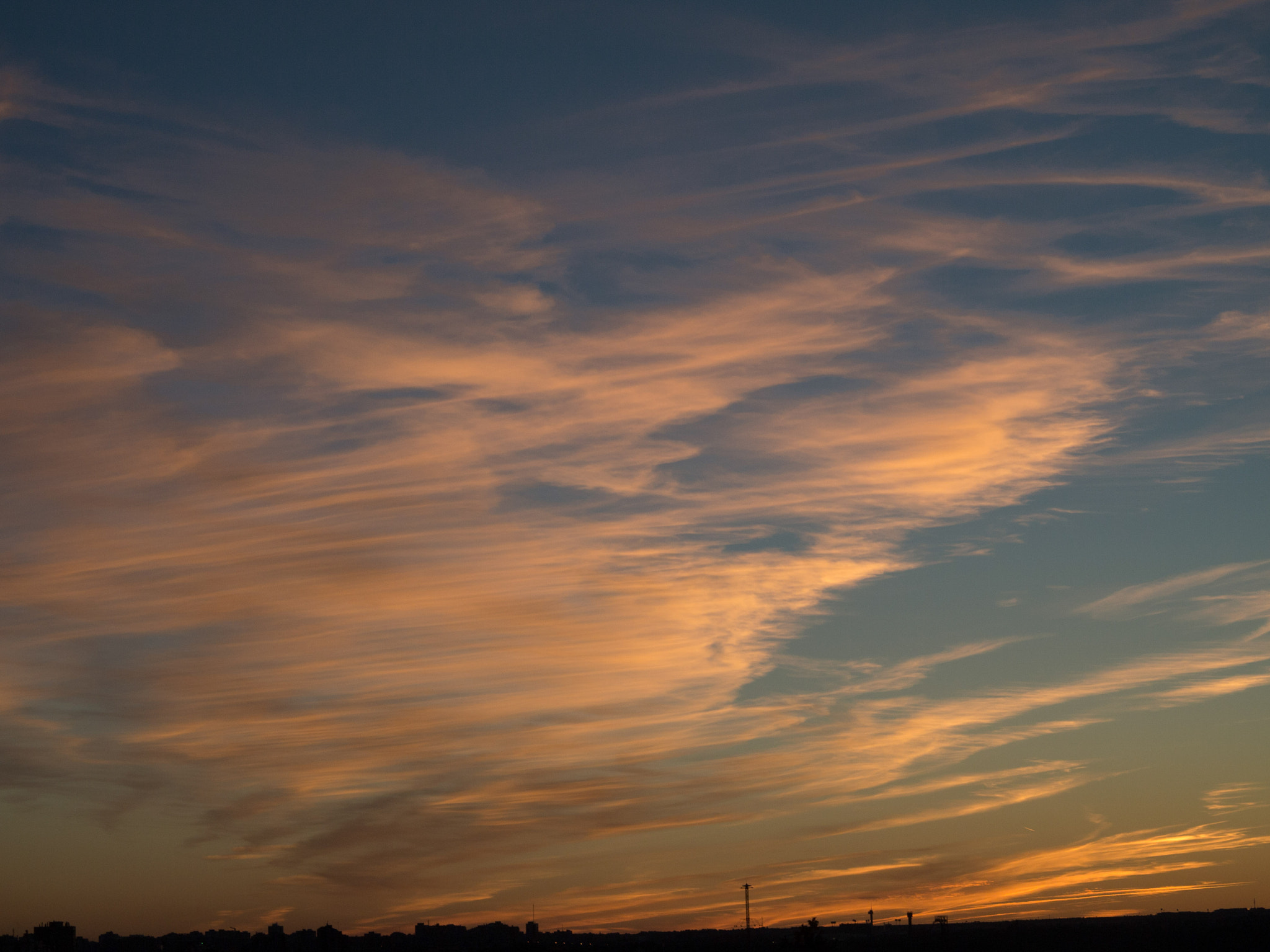 Olympus PEN E-PL3 sample photo. Painting the sky photography