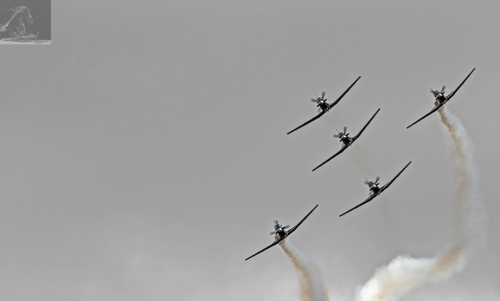 Canon EOS 7D Mark II + Canon EF 300mm F2.8L IS USM sample photo. Rnzaf air tattoo 2017 03 photography