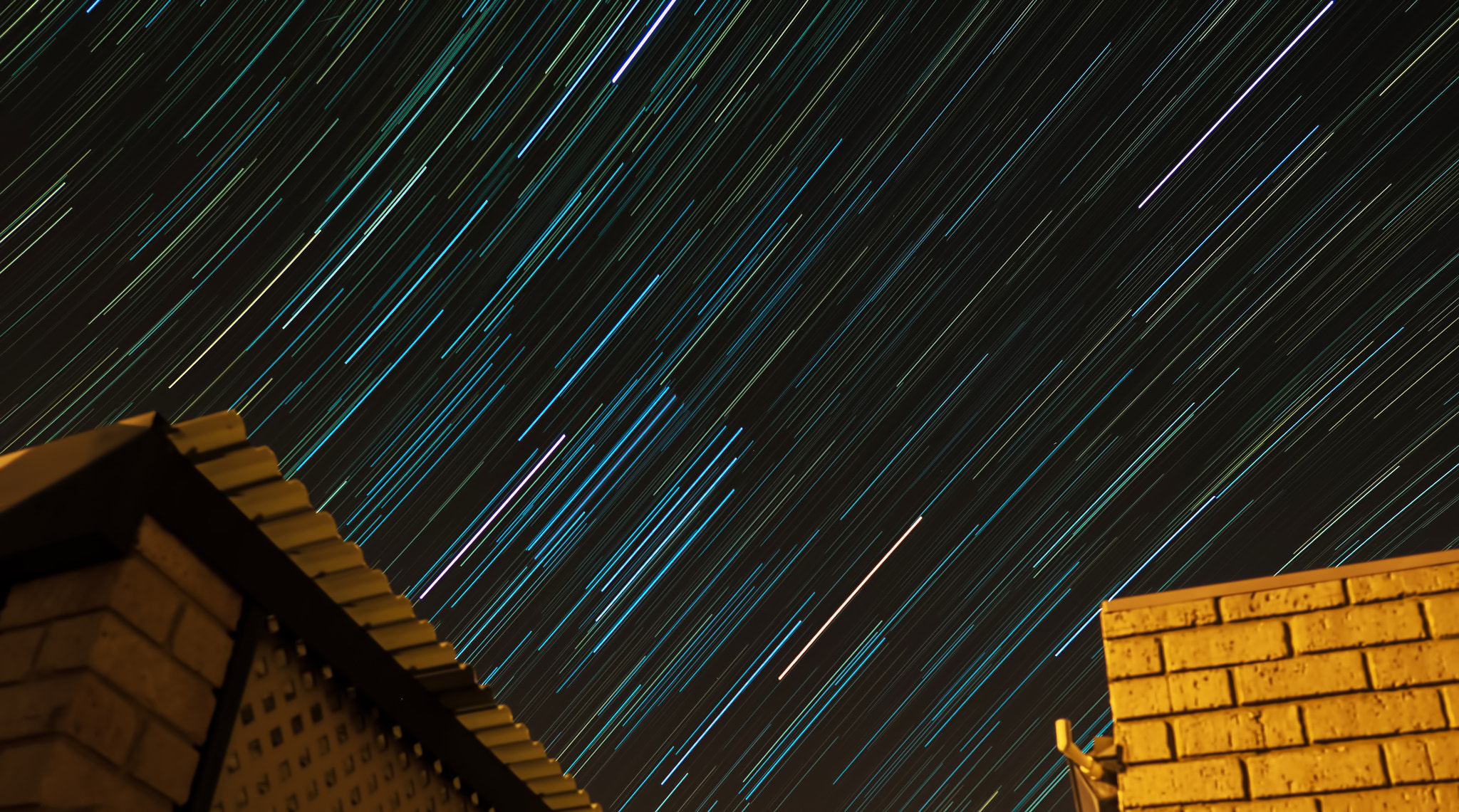 Olympus OM-D E-M5 II + OLYMPUS M.12mm F2.0 sample photo. Trails photography