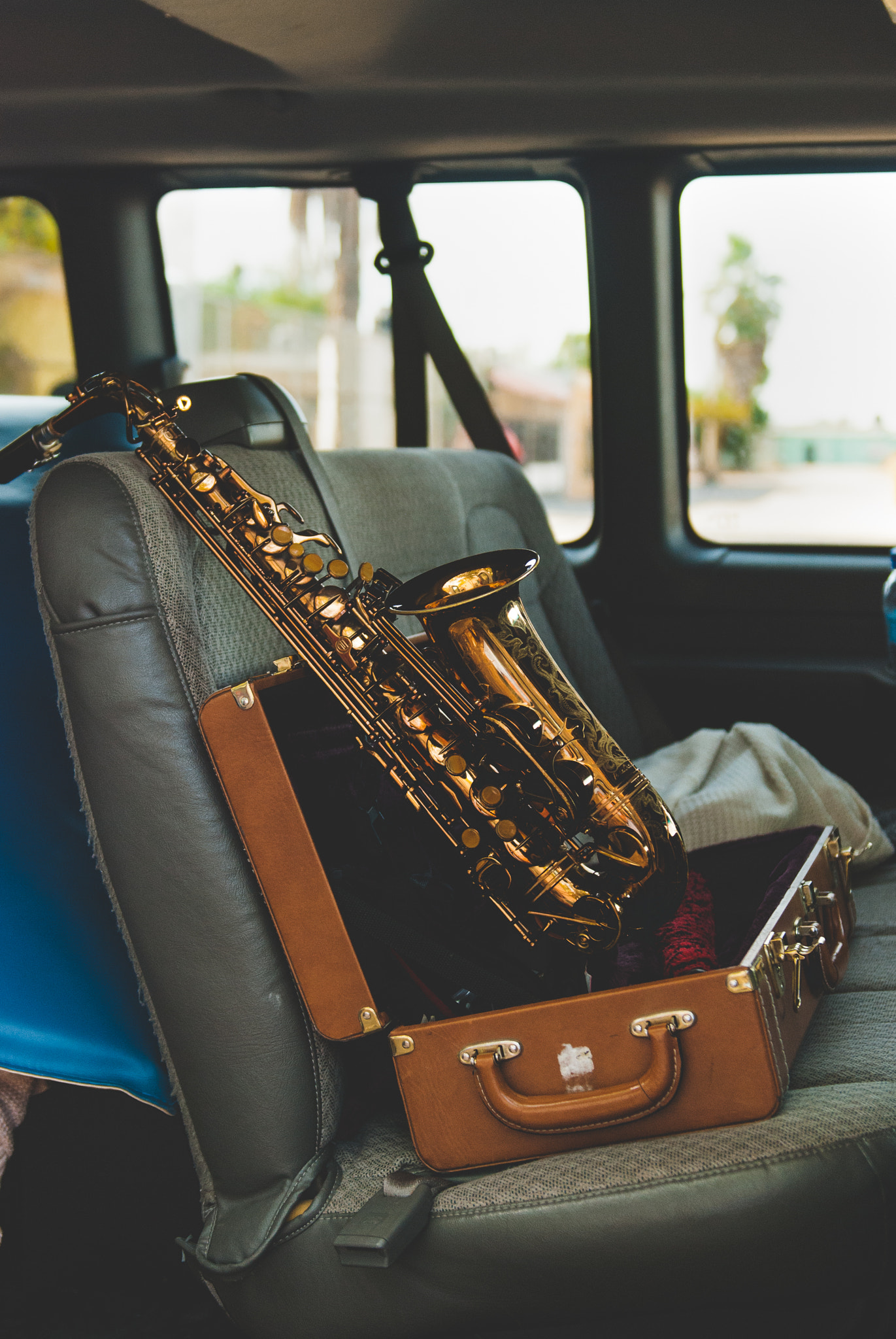 Nikon AF-S Nikkor 24-70mm F2.8G ED sample photo. Travel sax photography